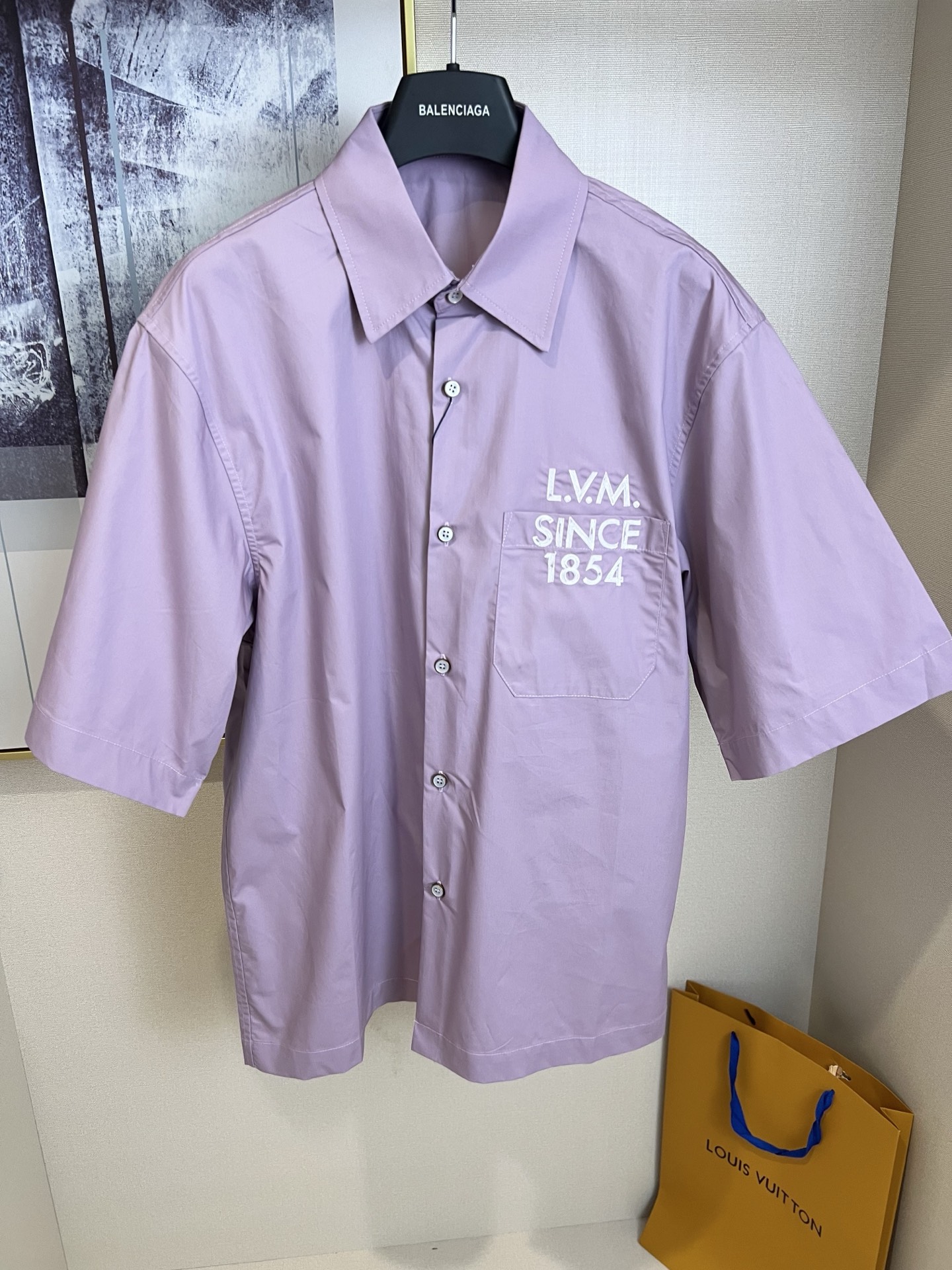 P175 Talla: S/M/L/XL Un solo color Unisex *Vuitton colección masculina L&SS26 Nuevo producto de primavera/verano, púrpu…