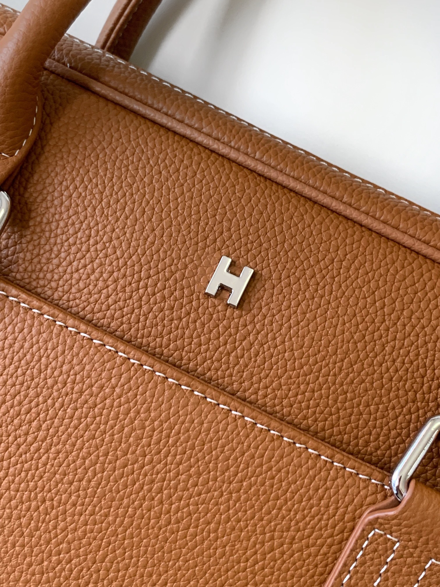 Montblanc 公文包型号：7046-1土黄色# 货爱玛意大利专用头层牛皮 手感 柔软细腻