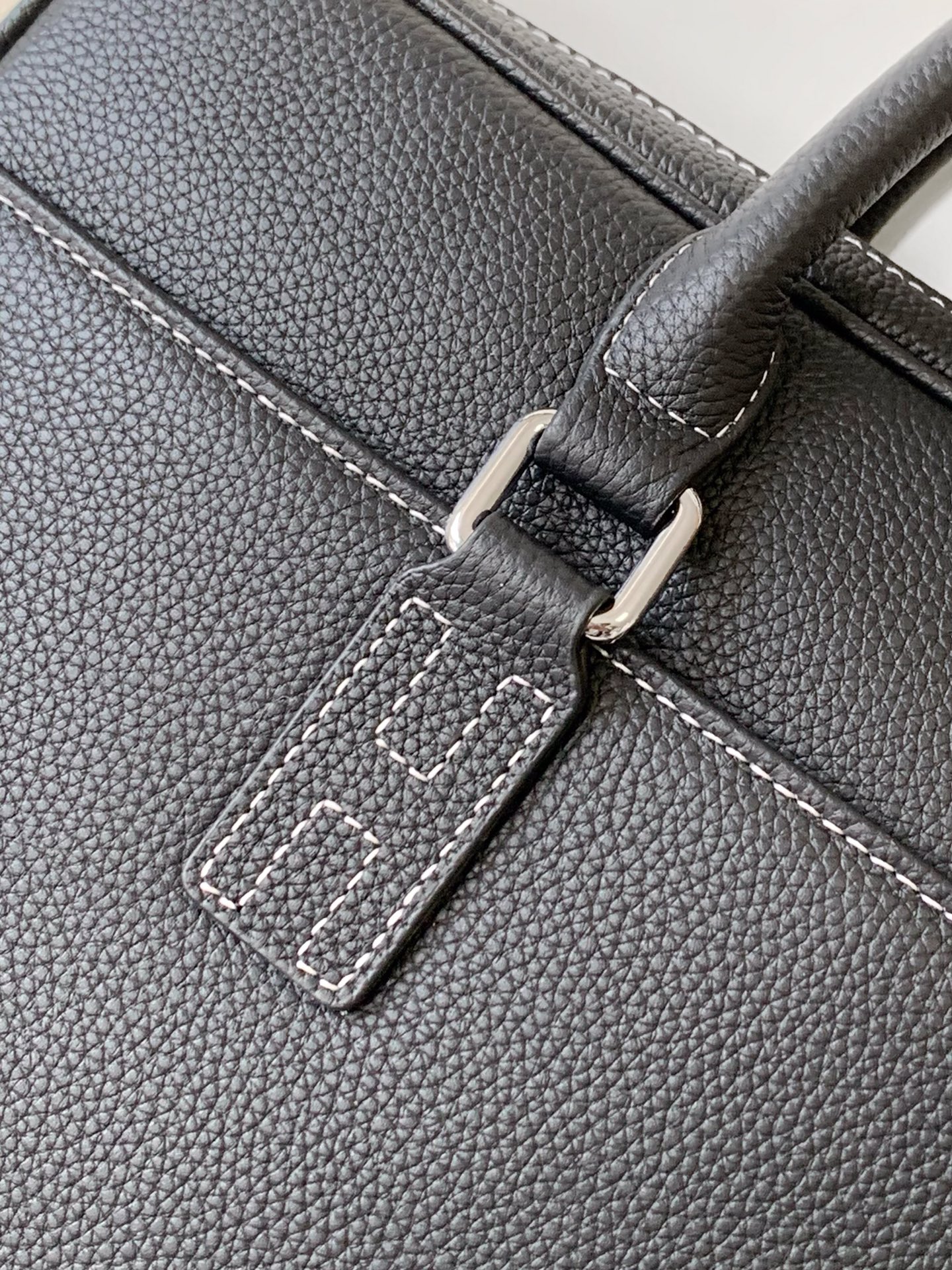 Givenchy 公文包型号：7046-1黑色# 货爱玛意大利专用头层牛皮 手感 柔软细腻 质感高端有档次