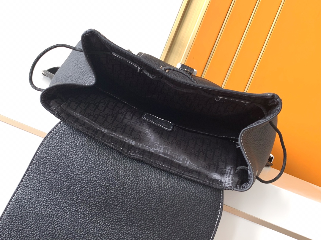Givenchy 型号：200#全头层牛皮 货 休闲 双肩背包 高端 有品味 专用高端防水布配头层牛皮