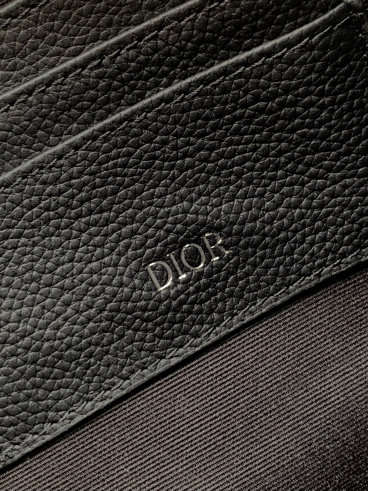 Dior 手包型号： 483#全皮黑 货 休闲 手拿包流行款 高端 有品味 专用高端头层牛皮