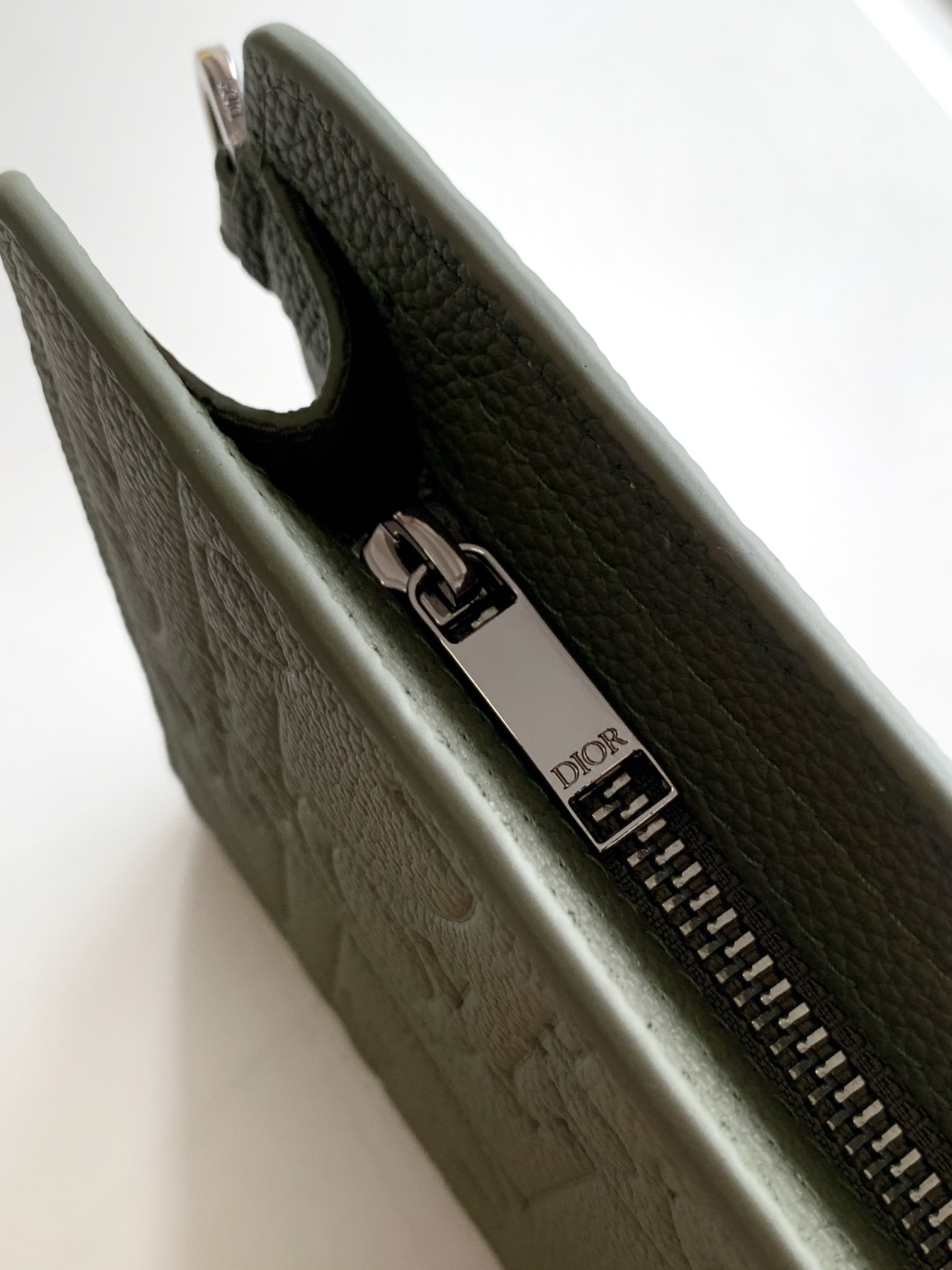 Dior 手包型号： 483#全皮绿 货 休闲 手拿包流行款 高端 有品味 专用高端头层牛皮