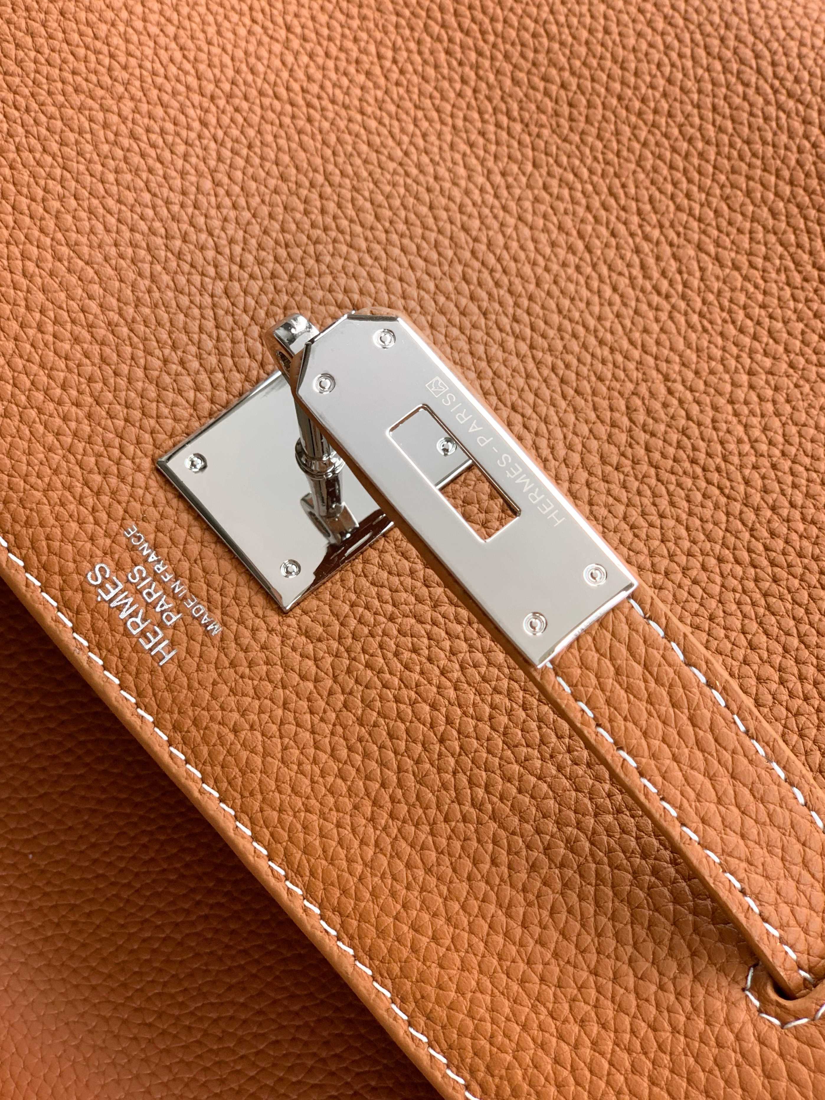 Chloé 型号：新款7073-4#蓝色 货爱玛意大利专用头层牛皮 手感 柔软细腻 质感高端有档次