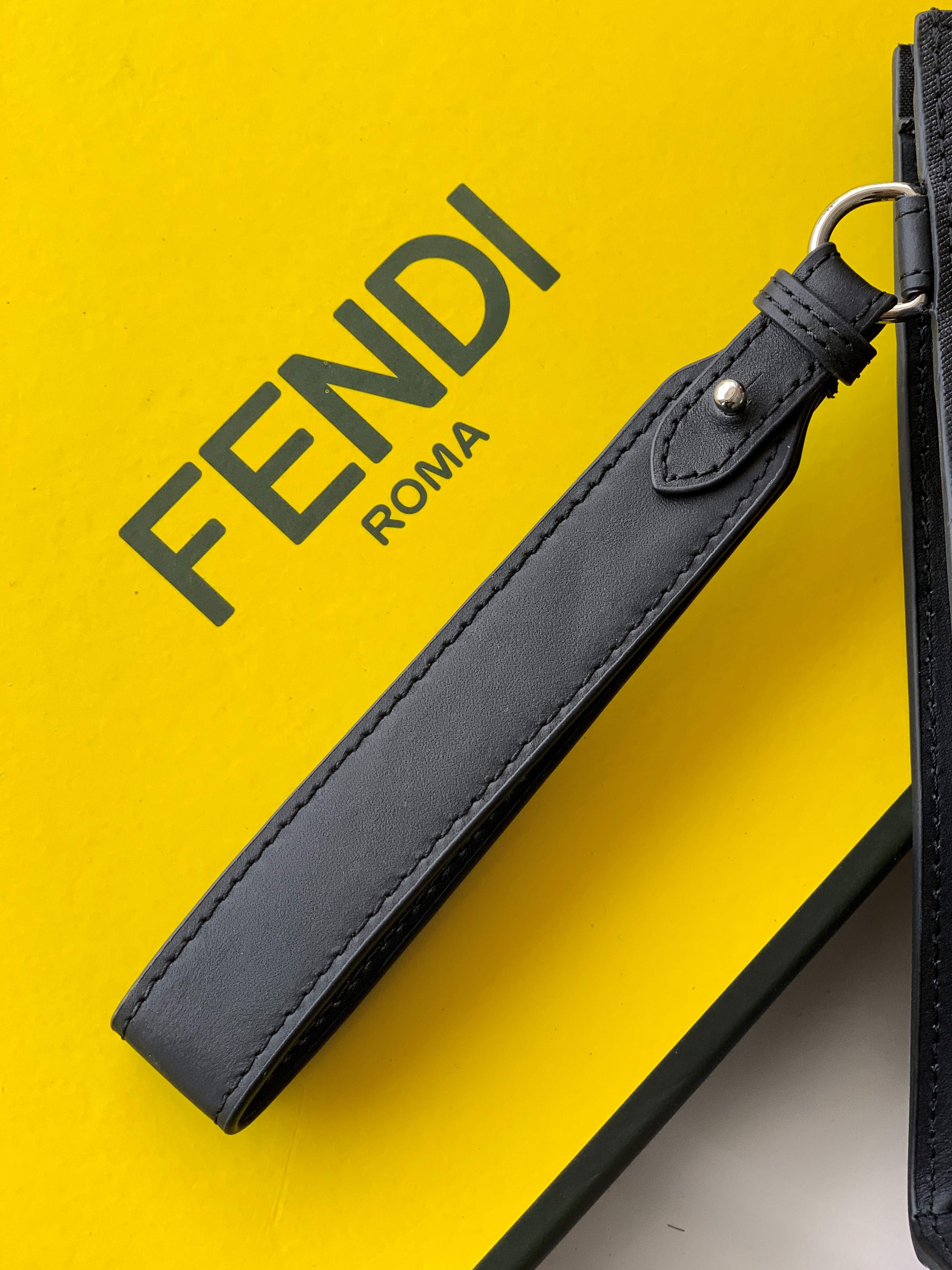 Fendi 手包型号： 1176#黑色 货 休闲 手拿包流行款 高端 有品味 专用高端头层牛皮