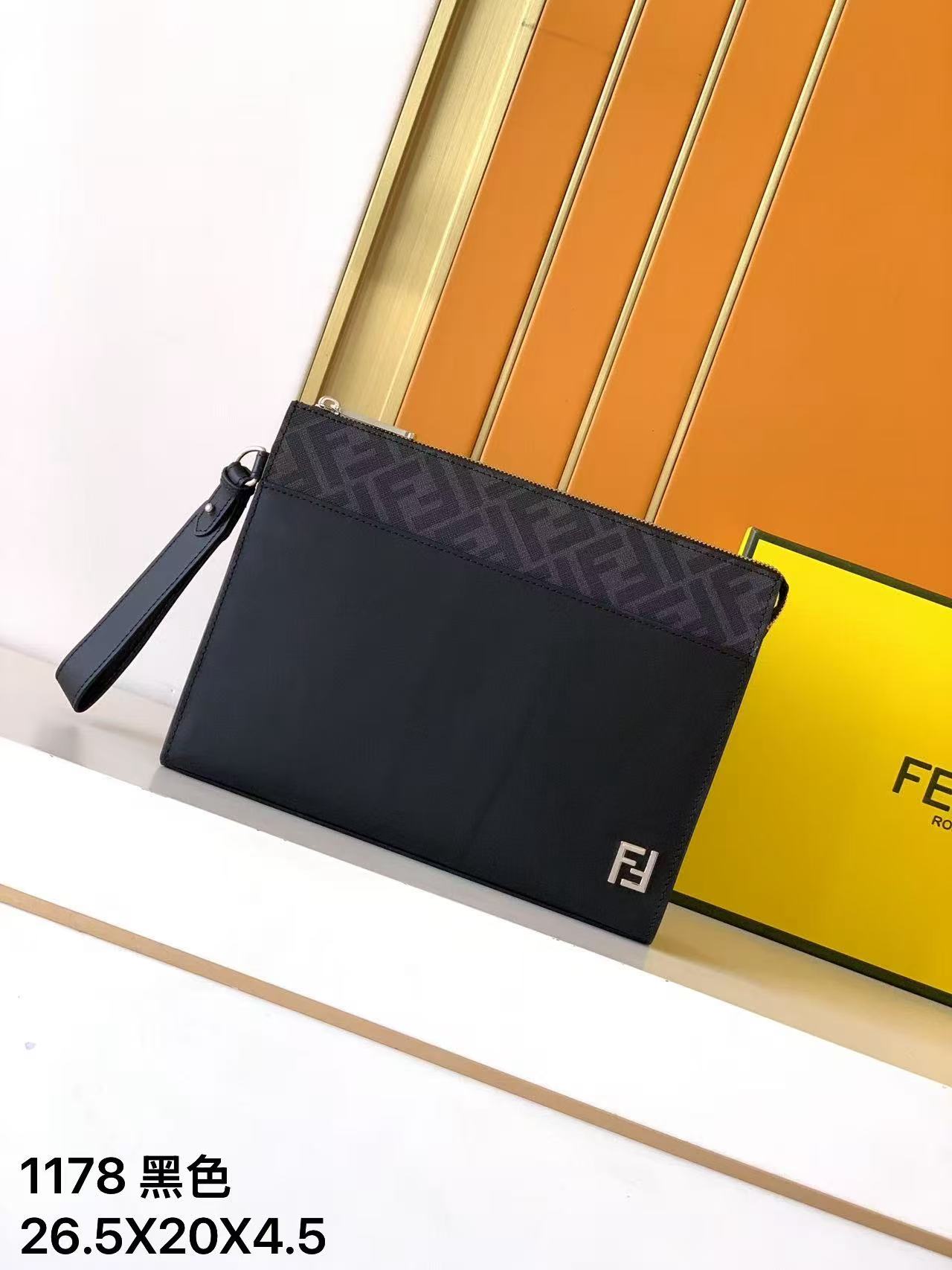 Fendi 手包型号： 1178#黑色 货 休闲 手拿包流行款 高端 有品味 专用高端头层牛皮