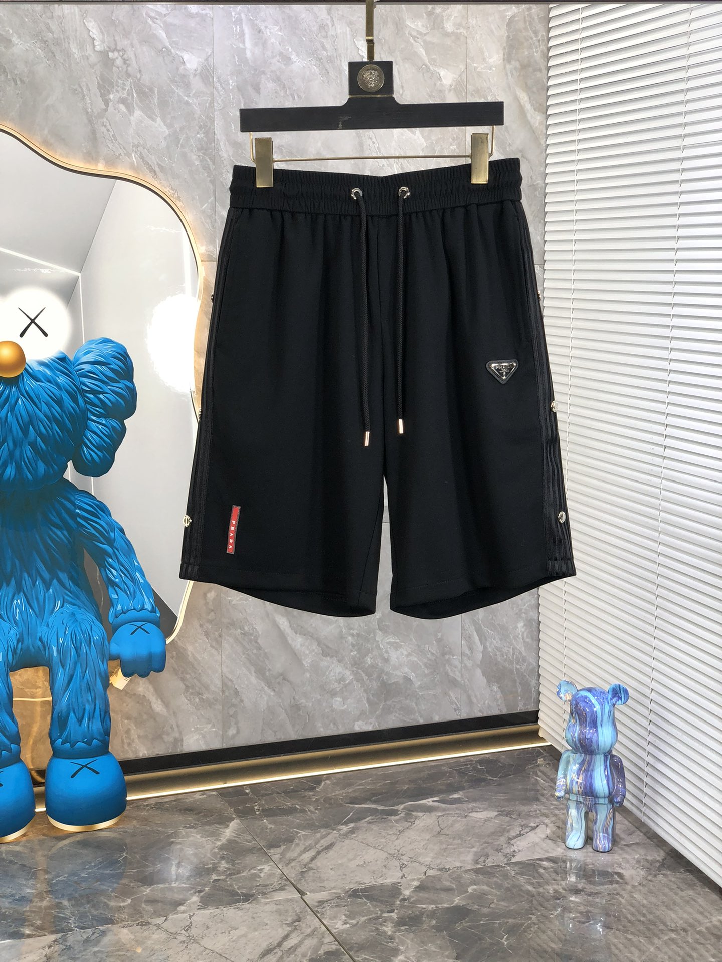 P185 Prada. Pantalones cortos de alta gama serie 2026 nuevos pantalones cortos casuales de moda de verano para hombres …