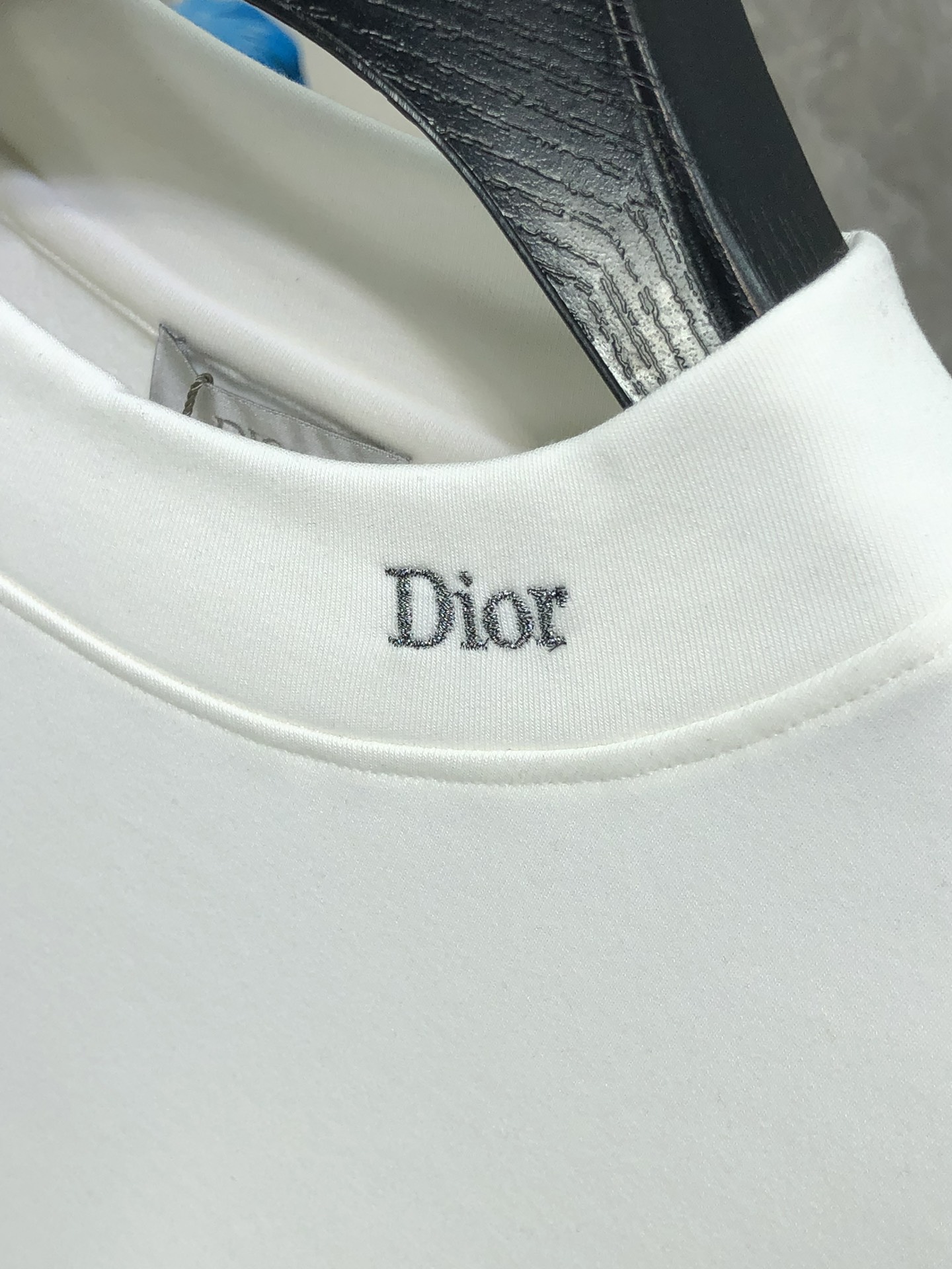 #Dior高端品质24SS秋冬新品打底卫衣采用24年克重300g人棉b质量杠杠的厚度弹性适中舒适性高耐洗