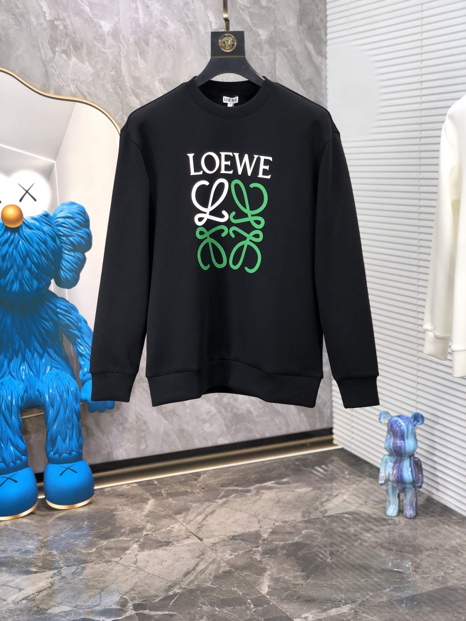  。罗意威。秋冬高端定制。 最新卫衣，高端精致且不浮夸，b时尚休闲圆领款，定制太空卫衣纯棉！科技面料，定