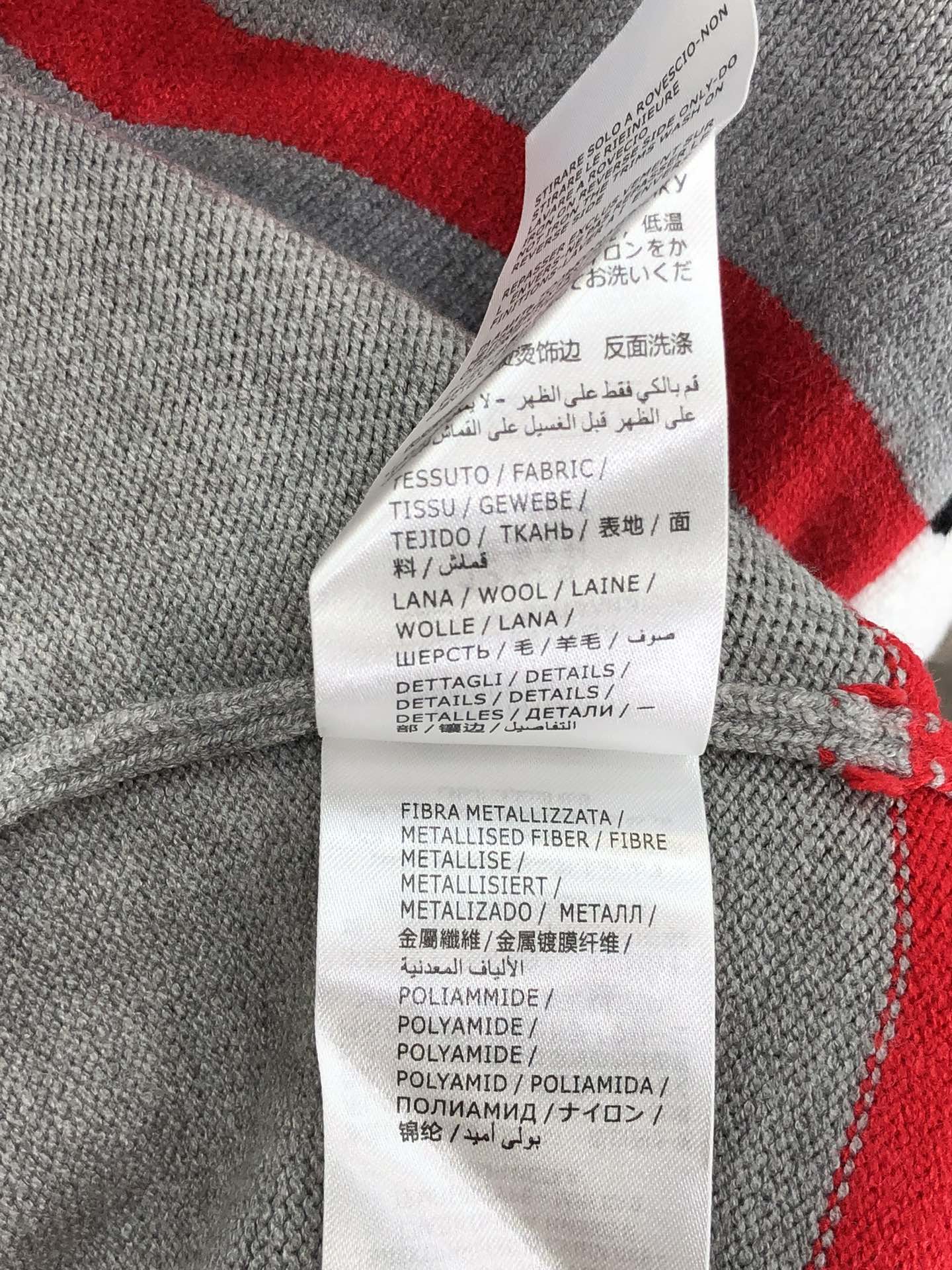       。 。巴宝莉。24秋冬新款针织羊毛衫，专柜同步发售！定制专属羊毛🐑面料，从容百搭，档次极高，