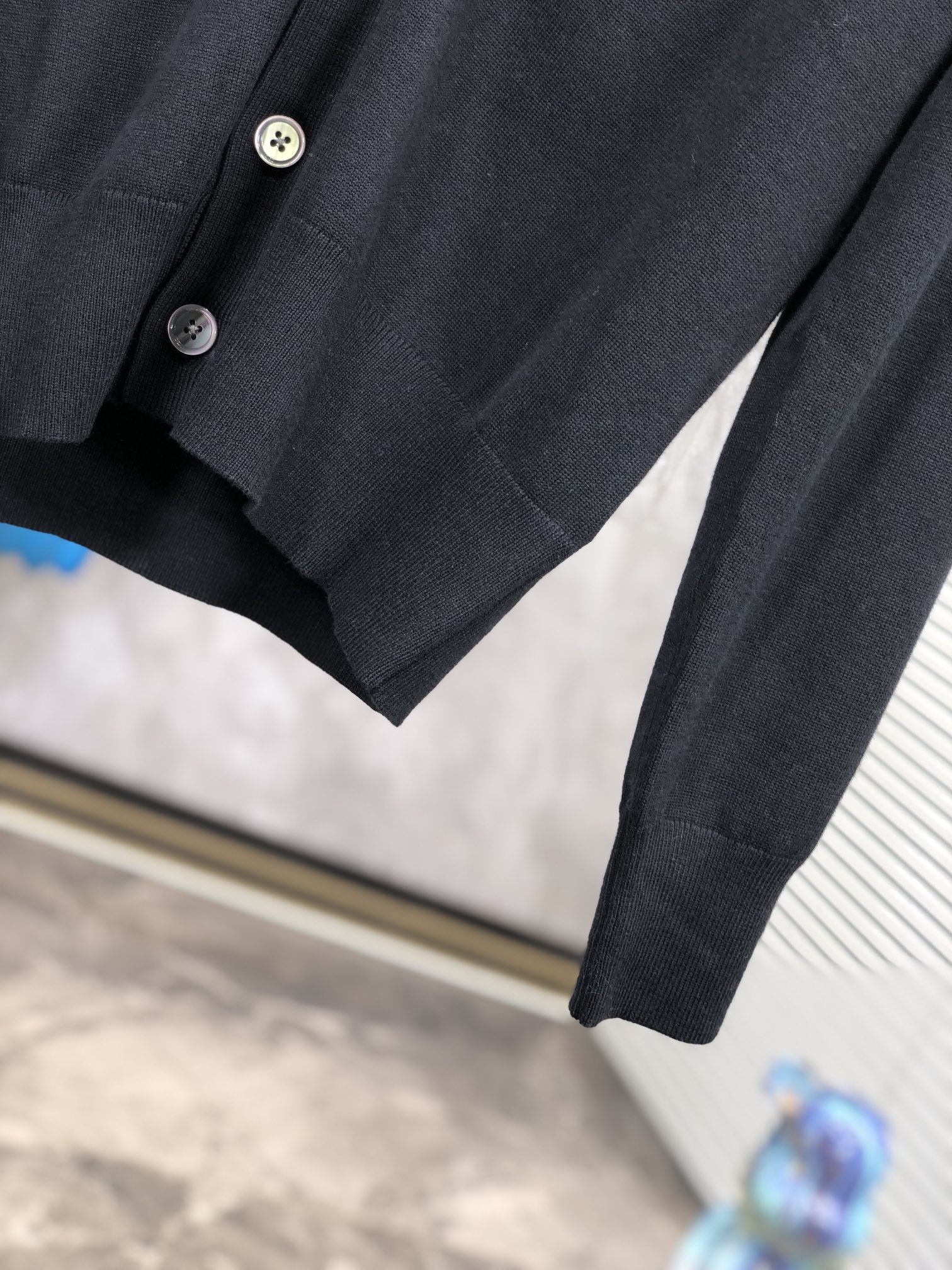       。 。Dior。24秋冬新款针织羊毛衫，专柜同步发售！定制专属羊毛🐑面料，从容百搭，档次极高
