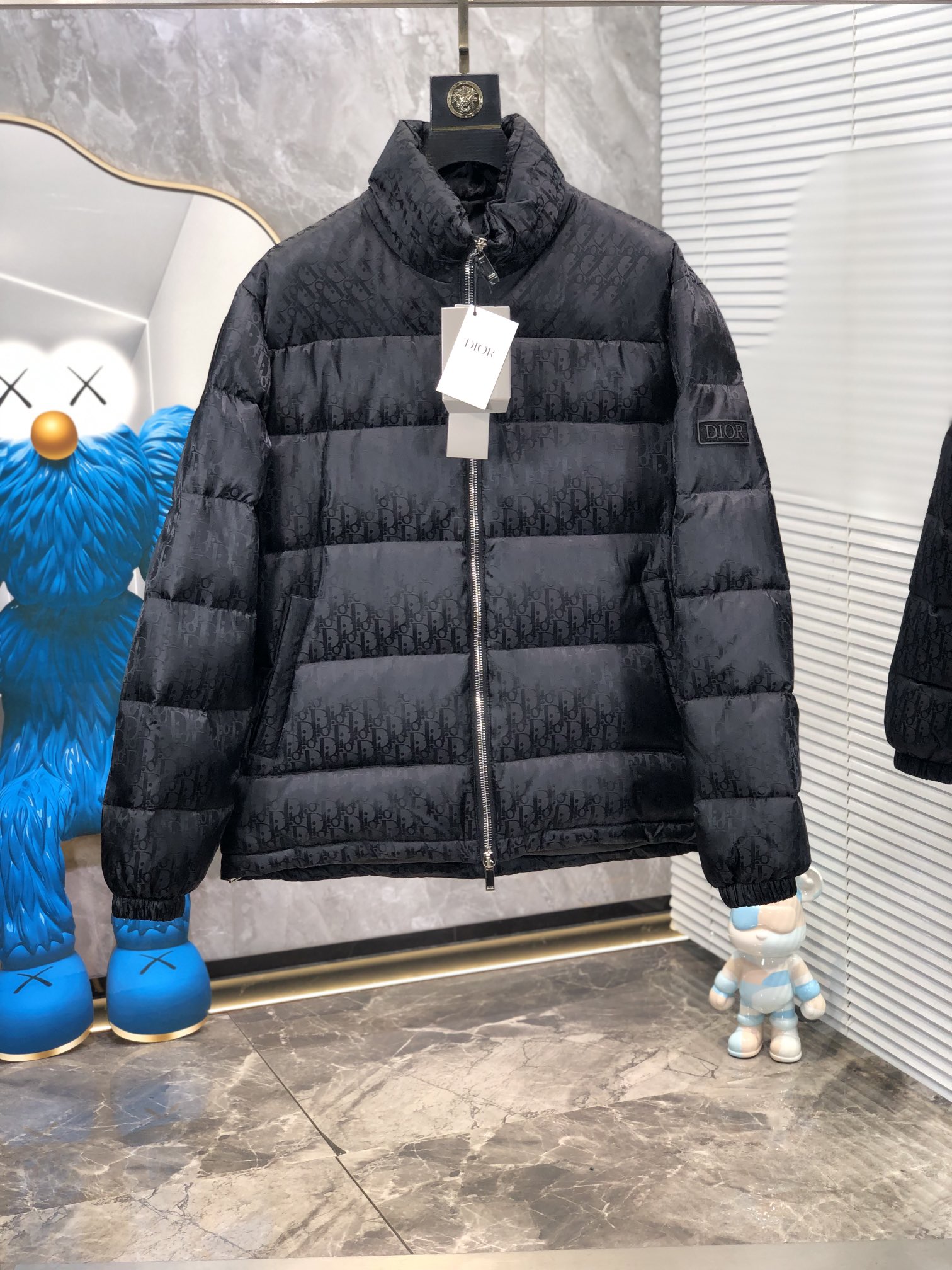 Dior2024秋冬新款羽绒服原版1:1订制五金配件全进口原版定制欢迎专柜对比绝对的高品质采用顶级95白