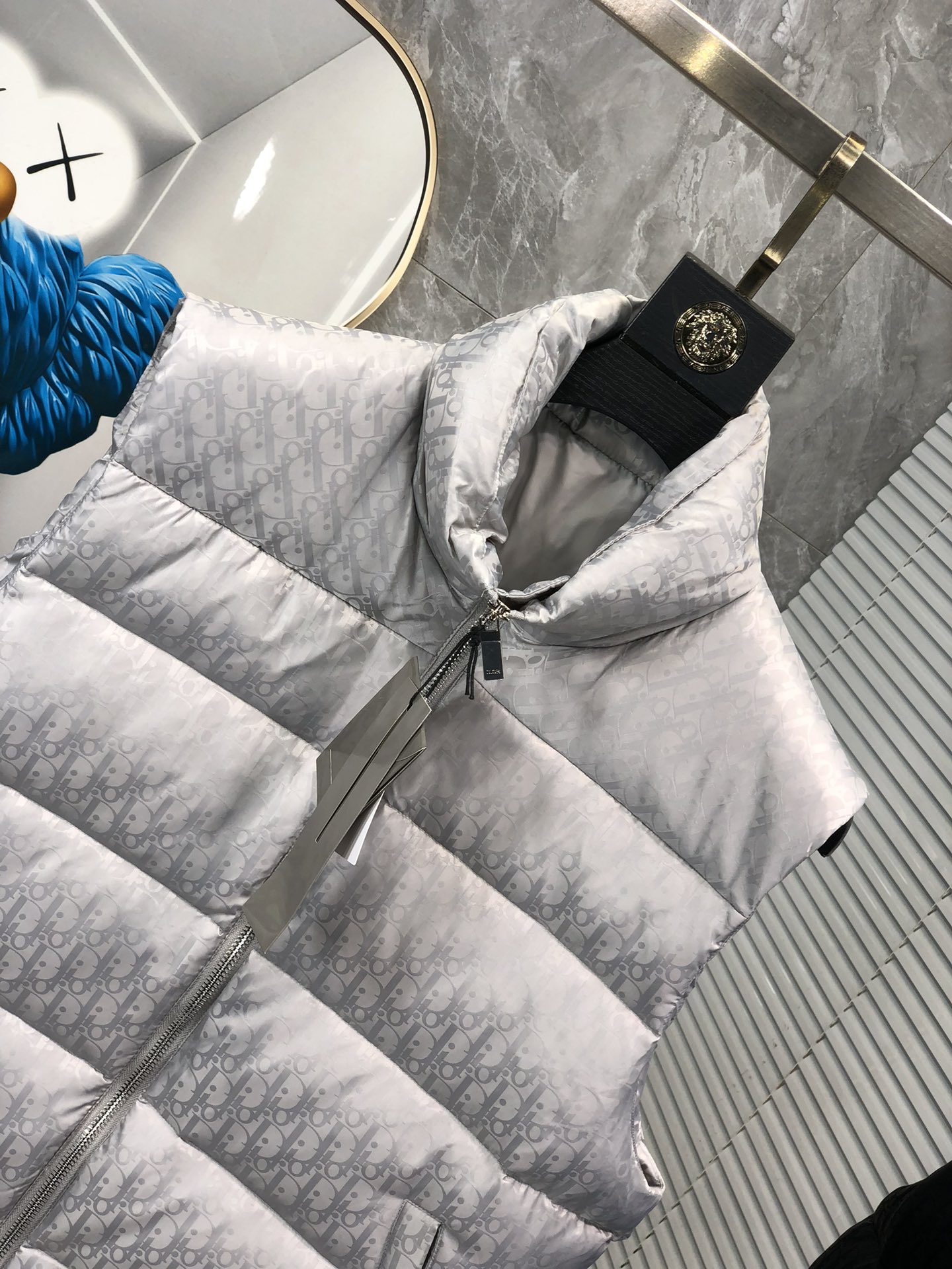 Dior2024秋冬新款羽绒服原版1:1订制五金配件全进口原版定制欢迎专柜对比绝对的高品质采用顶级95白