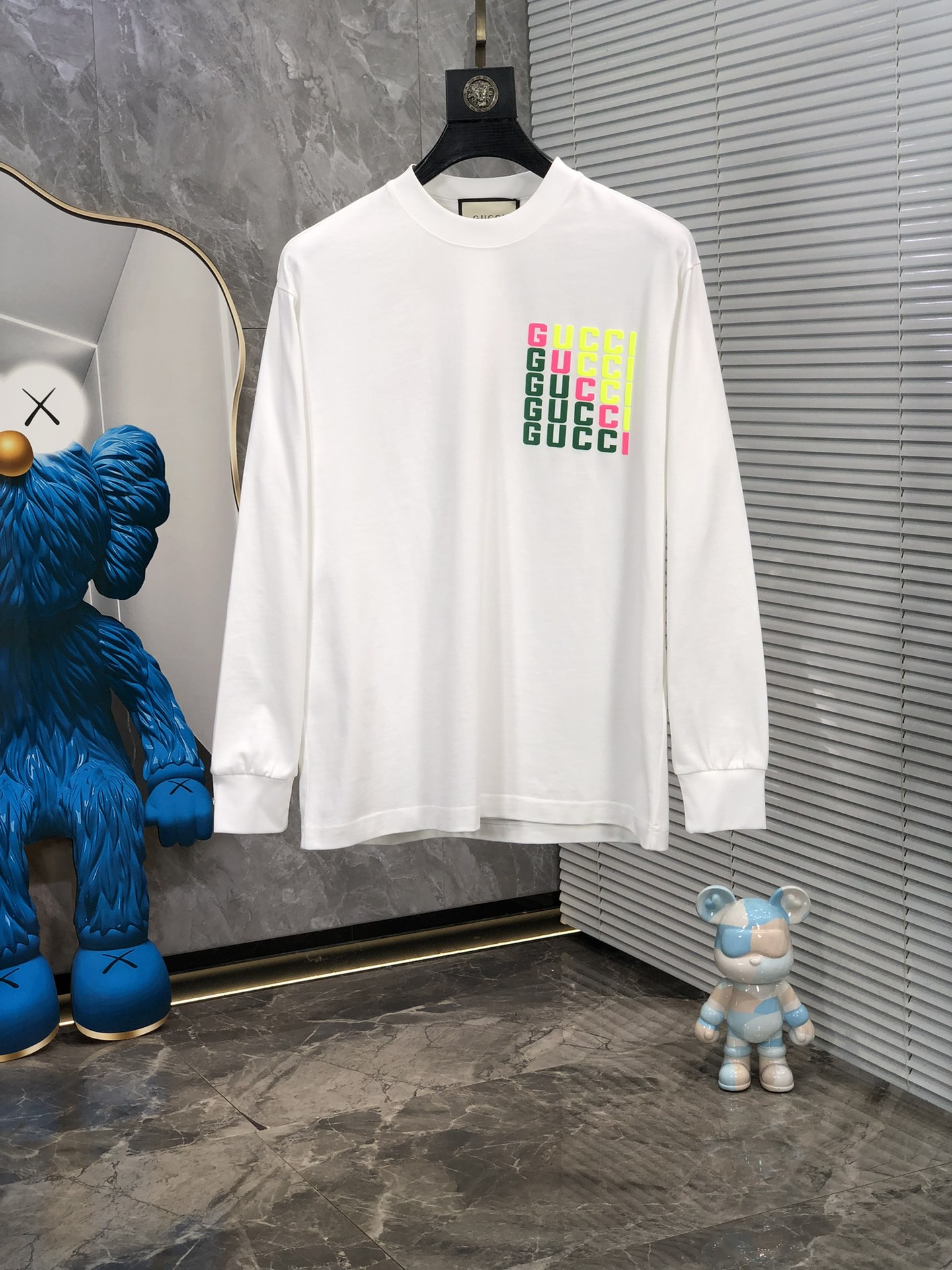  。Gucci。Ss秋冬单季长袖特供纯棉长T，基础衣橱神器， 休闲百搭必备款）做工走线质感一流，b常规欧