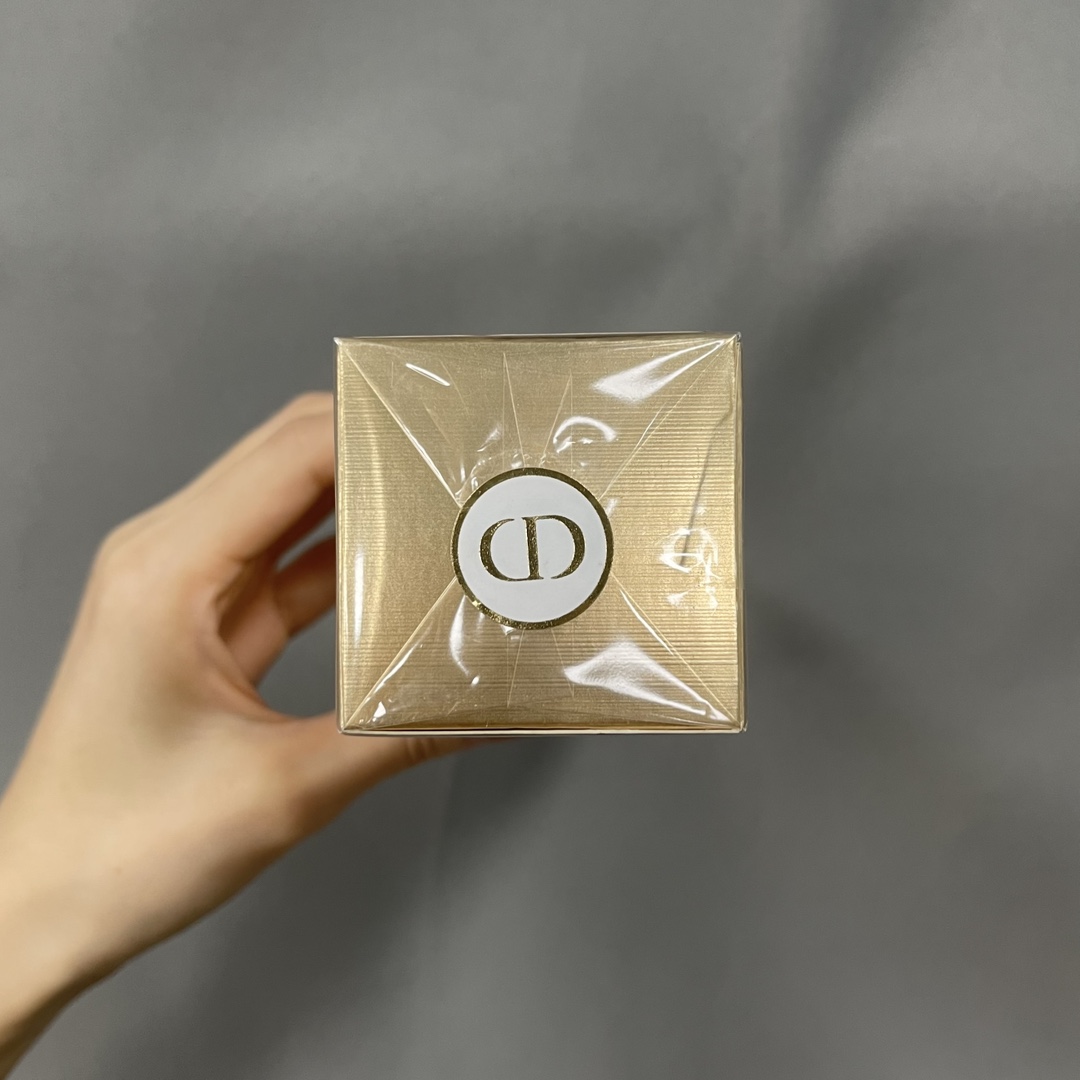 Dior Haute Couture Couture Beauty Luxury Makeup Lipstick Foundation 2
