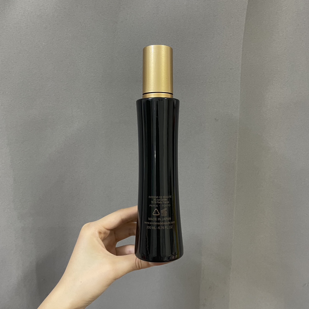 Louis Vuitton Haute Couture Couture Beauty Luxury Makeup Lipstick 5