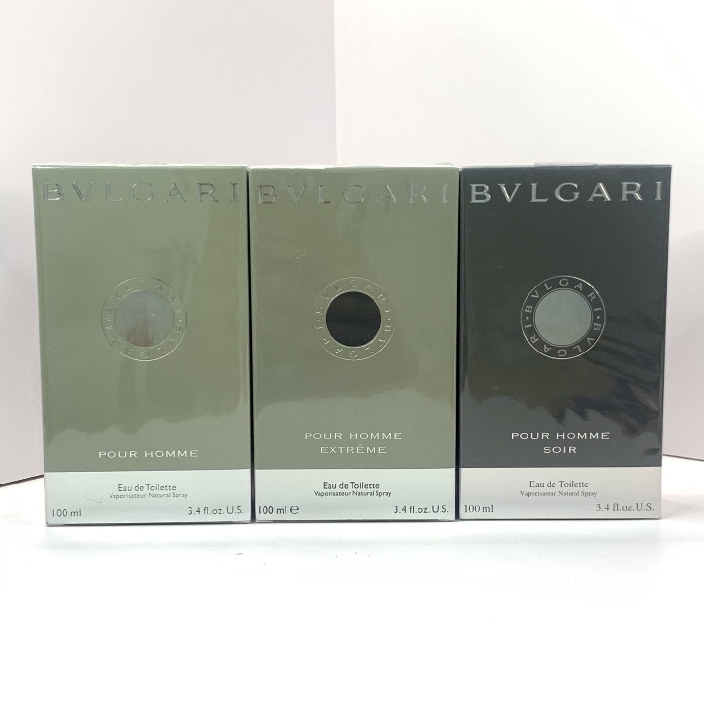 80包 ✍宝格丽大吉岭茶香水100ml🔜实拍📸现货❗️3⃣️款：夜幽/极致/原版✔彭于晏同款香水😍宝格丽大吉岭男士香水，传闻中的男友香，像刚刚洗完澡，窝在被窝里一样温暖，没有甜腻感，而是淡淡的清爽温暖🍃像在太阳下青草地上翻滚，被温暖的怀抱，又像温柔的阳光。我不能给你彭于晏，但是可以给你彭于晏的香味🤩比起爱马仕大地的成熟大叔味，大吉岭更适合文艺小清新，爱马仕大地适合30岁以上老腊肉，大吉岭适合30岁以下小鲜肉💢 宝格丽大吉岭茶香水原版❗️ 宝格丽大吉岭香水夜幽版❗️ 宝格丽大吉岭香水极致版❗️