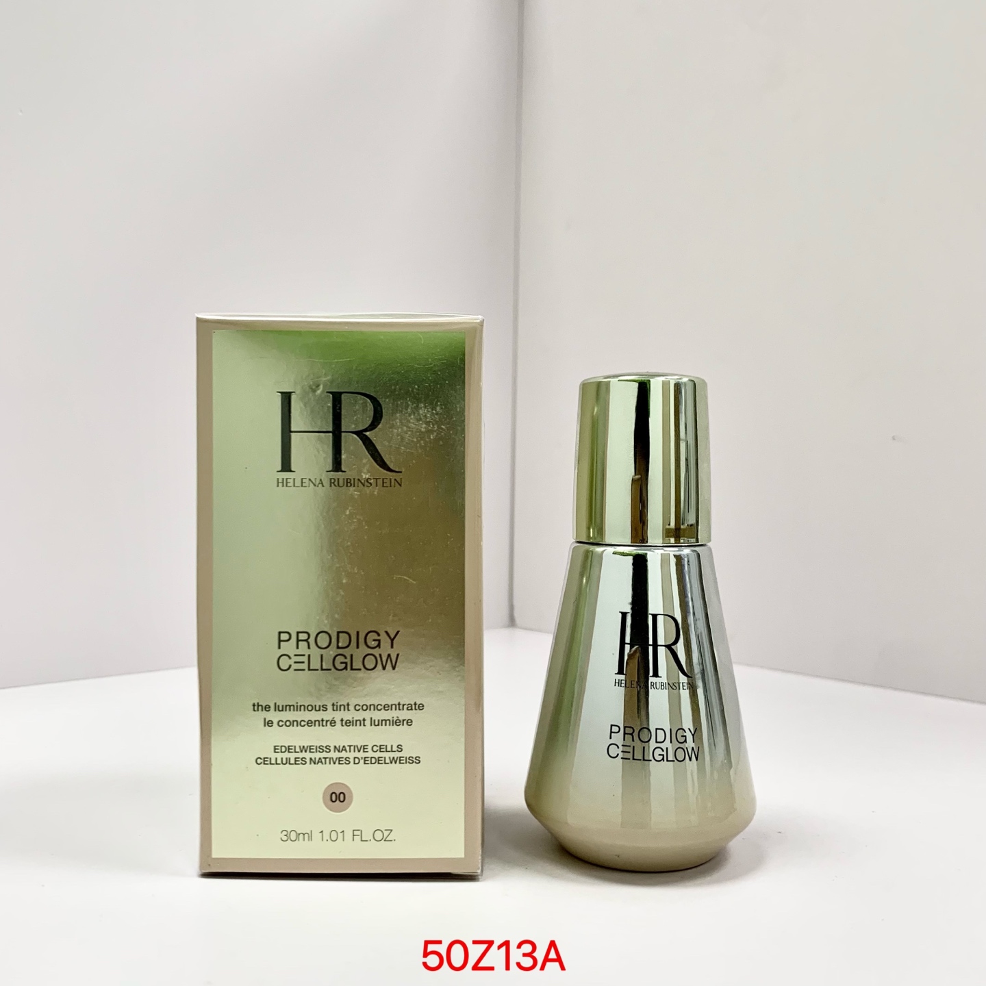 45！ 赫莲娜高光粉底液30ml🔜实拍📷现货❗️50Z13A编码！3⃣️色：00#冷瓷白，01#象牙白，02#自然偏白！粉质细腻柔滑!上脸滋润服帖!不卡粉 已经快要分不清是擦粉底液还是擦精华 这粉底液也太养肤了!!! -瓶里面 90%…