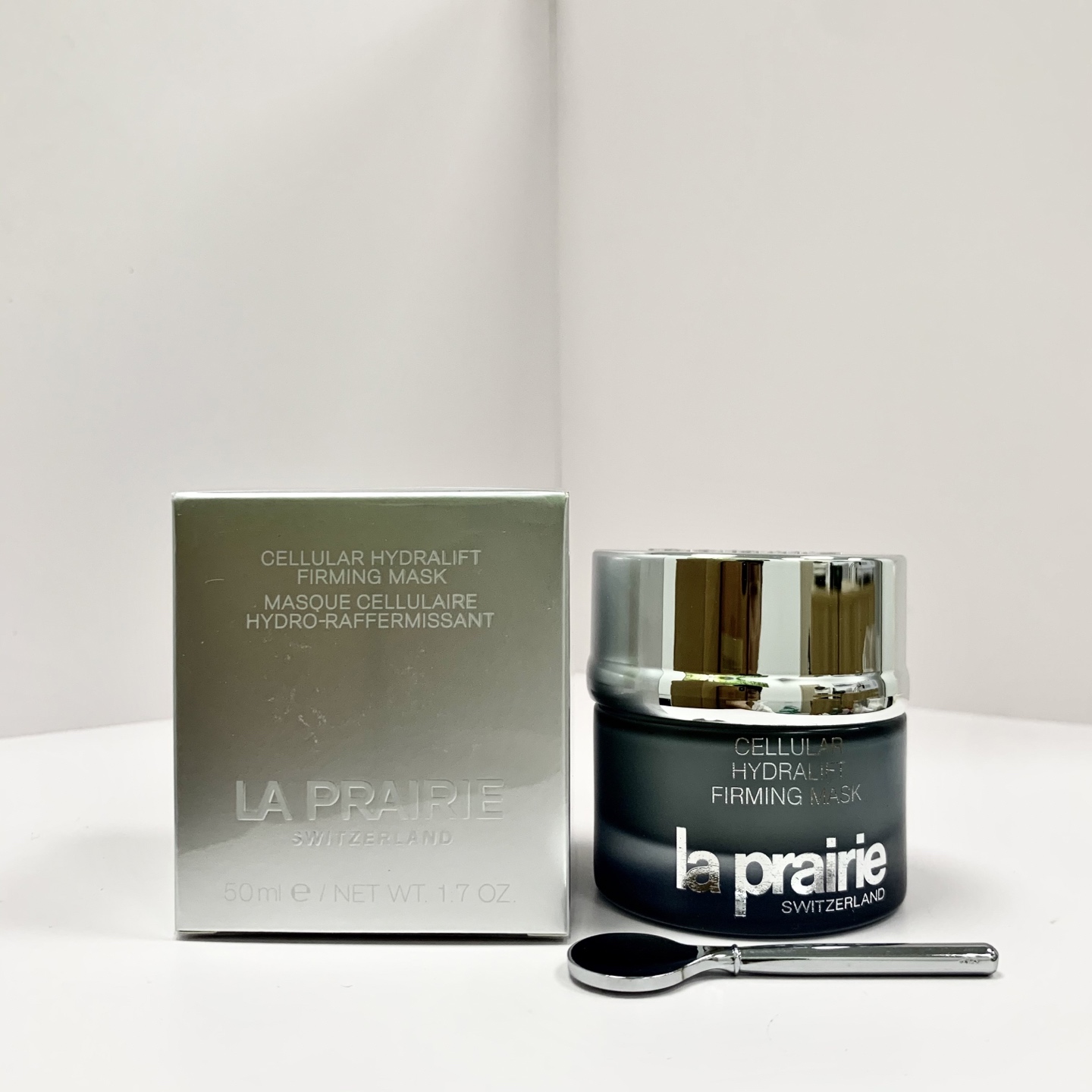 48！莱伯妮紧致面膜50ml🔜实拍📸现货❗️500319417编码！La Prairie小众单品“活细胞补湿紧致面膜” 也是最具有性价比代表的一款面膜，正装50ml 为燥热的肌肤推荐一款 能注入密集水分 和必要营养物质的活肤补湿紧肤面…