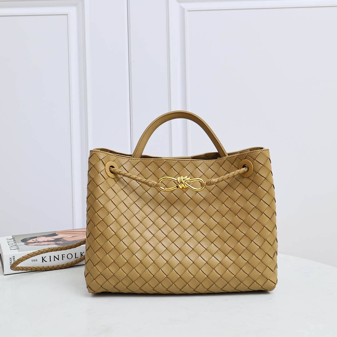 Bottega Veneta Style Brown Leather Top Handle Bag Bags Top Handle Bag detail image 1 from source 765999