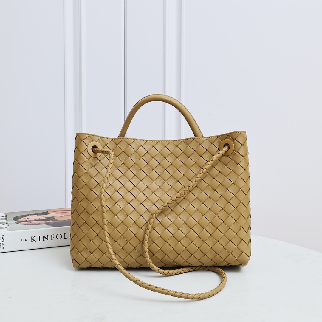Bottega Veneta Style Brown Leather Top Handle Bag Bags Top Handle Bag detail image 2 from source 765999
