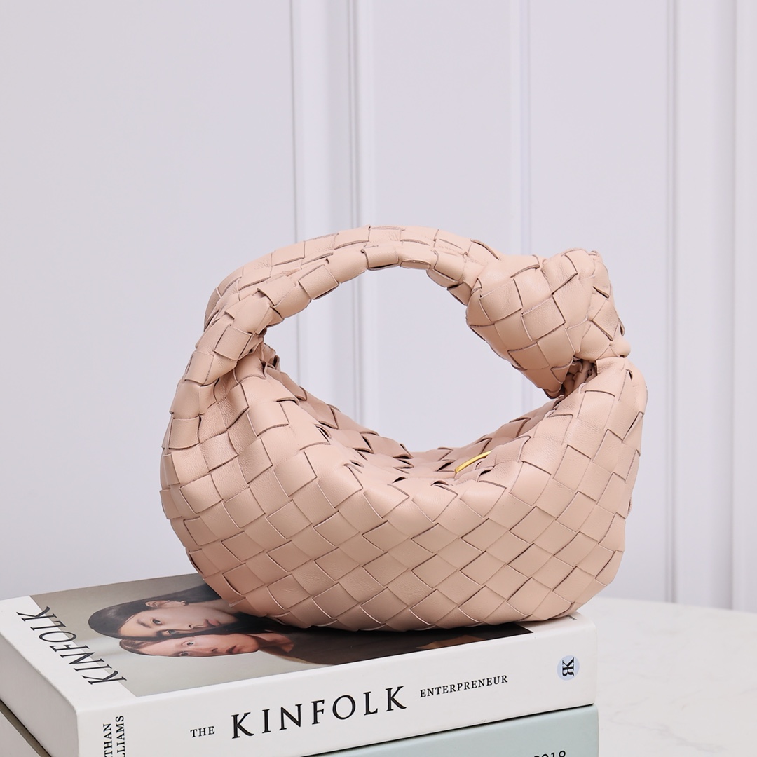 Bottega Veneta Intrecciato Lambskin Knotted Hobo Handbag