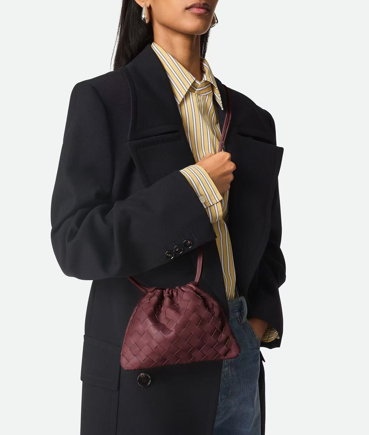 Bottega Veneta Style Red Nylon Shoulder Bag style reference detail image 7 from source 771773