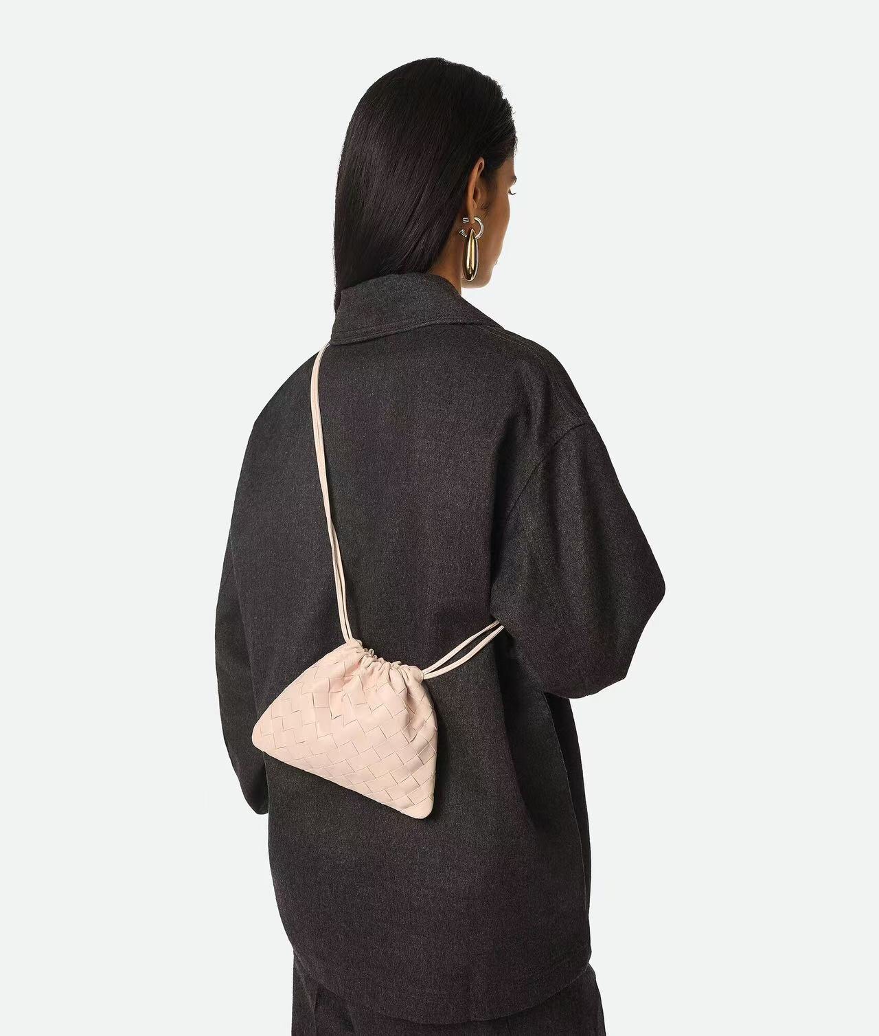 Bottega Veneta Style Pink Nylon Shoulder Bag style reference detail image 7 from source 771774