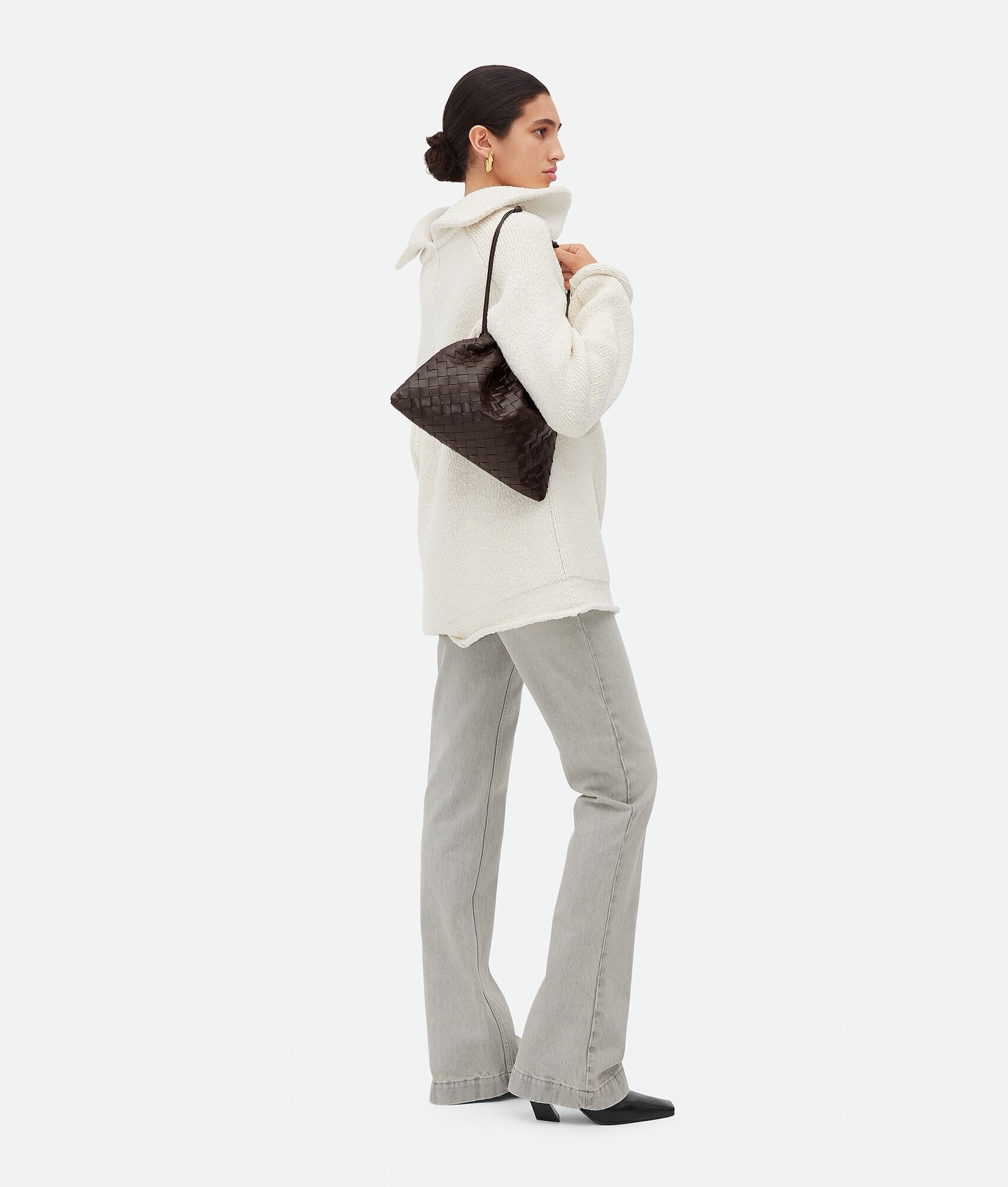 Bottega Veneta Style Brown Nylon Shoulder Bag style reference detail image 7 from source 771779