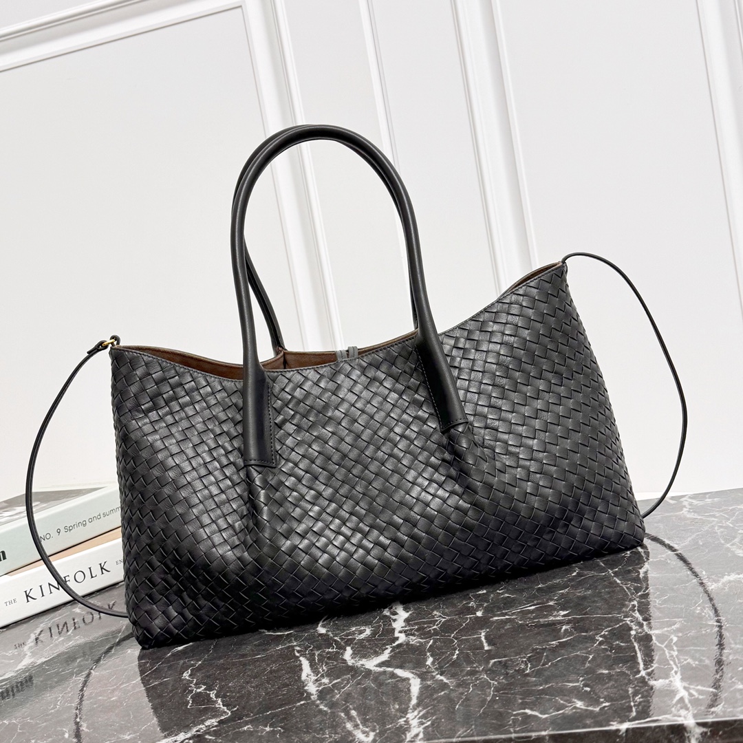 Bottega Veneta PINACOTECA Woven Handbag Shoulder Bag