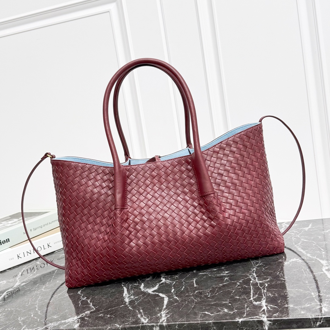Bottega Veneta PINACOTECA Woven Handbag Shoulder Bag