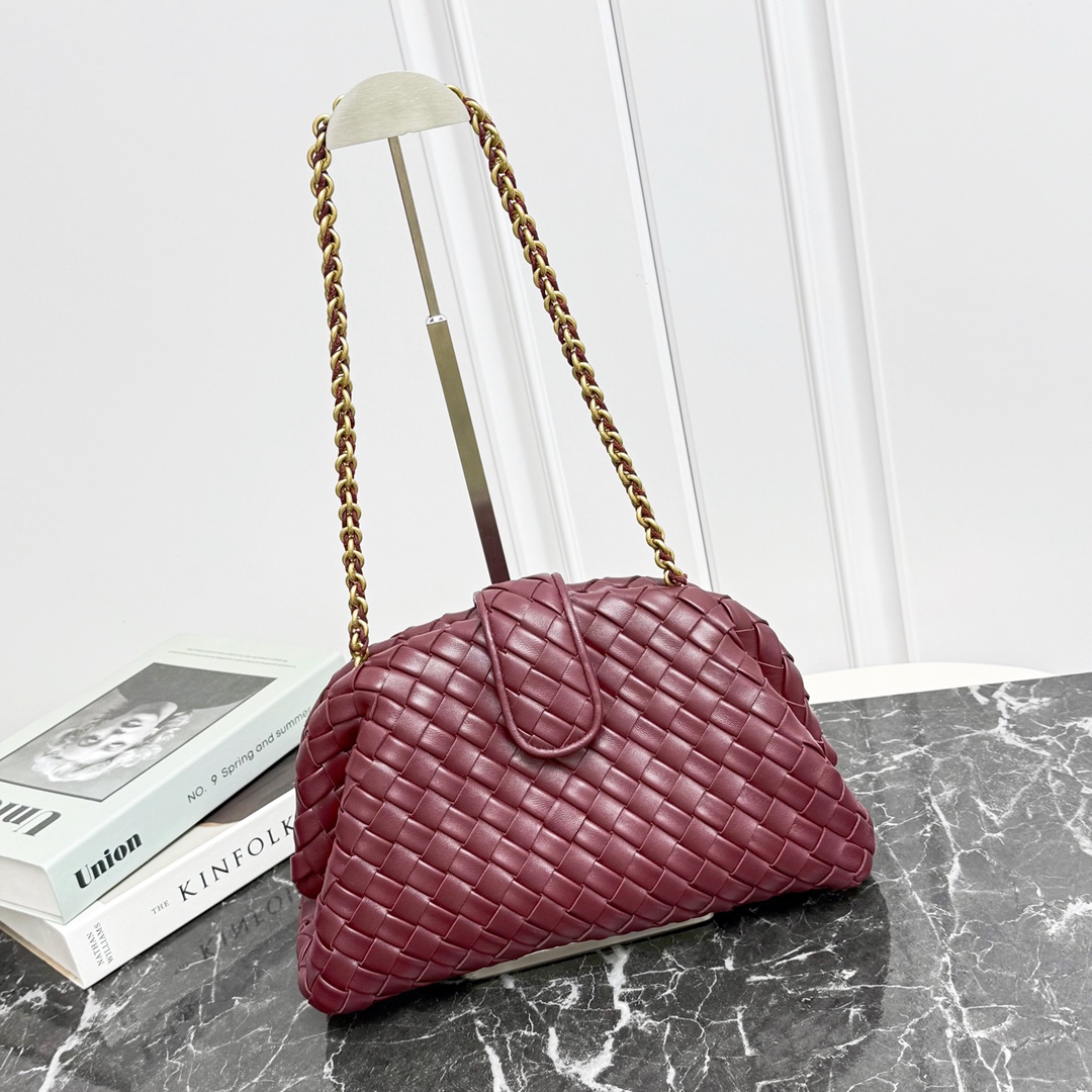 Bottega Veneta плетёная сумка-клатч на цепочке