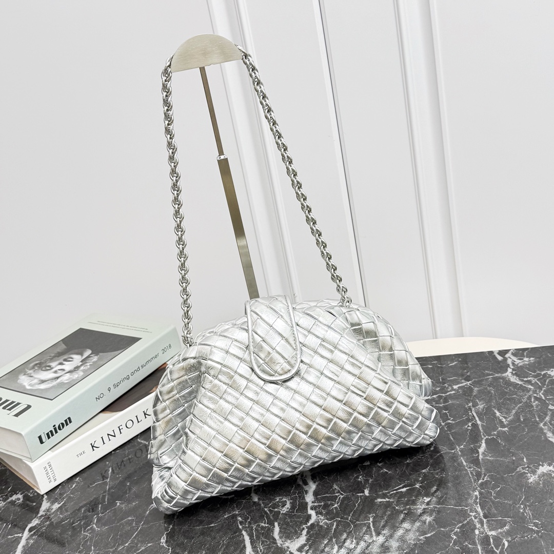 Bottega Veneta LAUREN CLUTCH плетёный клатч на цепочке