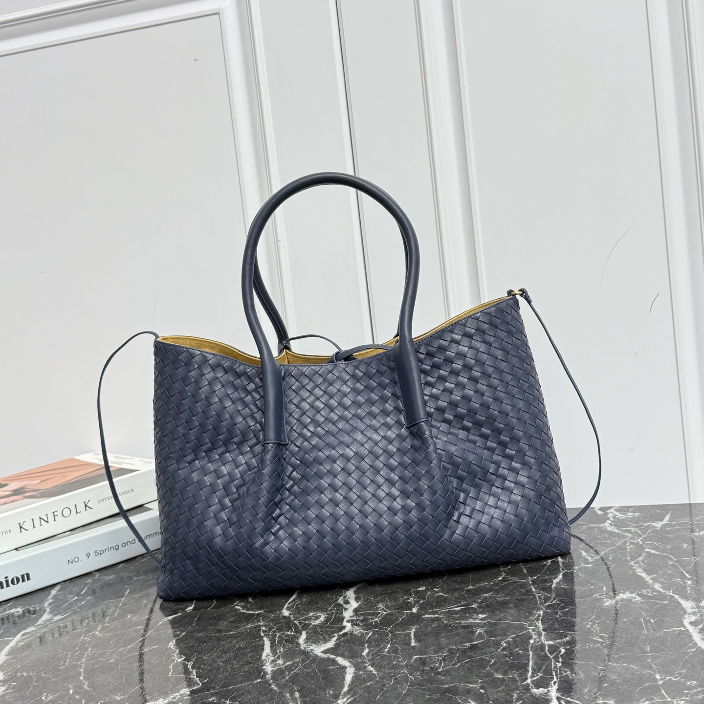 Bottega Veneta PINACOTECA Intrecciato Handbag Shoulder Bag