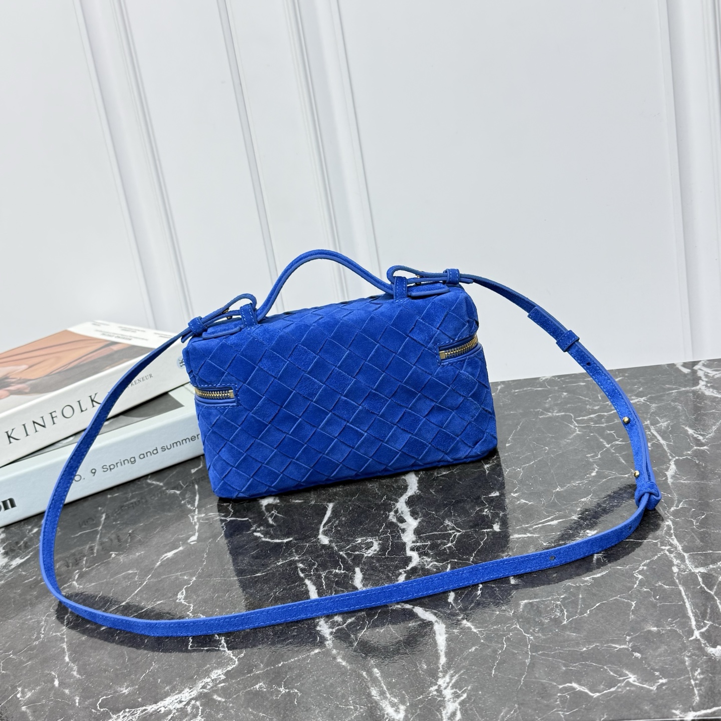 Bottega Veneta Style Blue Crossbody Bag style reference detail image 2 from source 765993