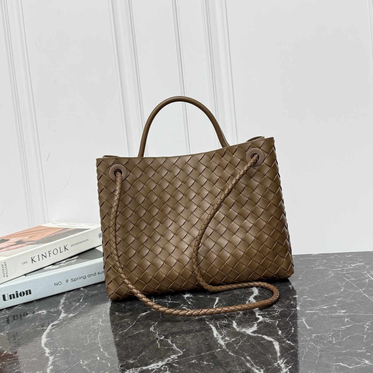 Bottega Veneta Style Beige Leather Top Handle Bag Bags Top Handle Bag detail image 2 from source 766004