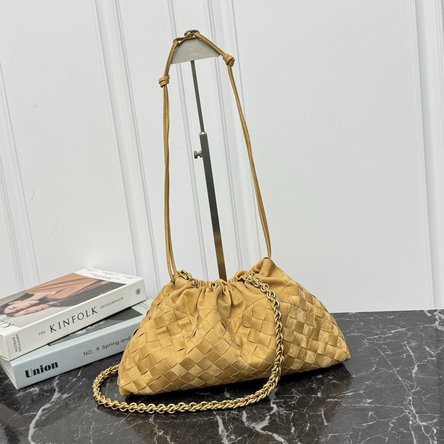 Bottega Veneta Style Pink Nylon Shoulder Bag style reference detail image 1 from source 771804