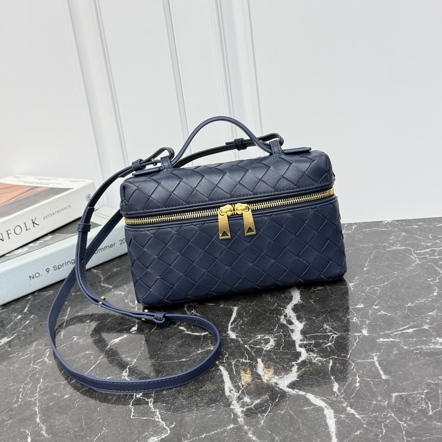 Bottega Veneta Style Blue Crossbody Bag style reference detail image 1 from source 765997