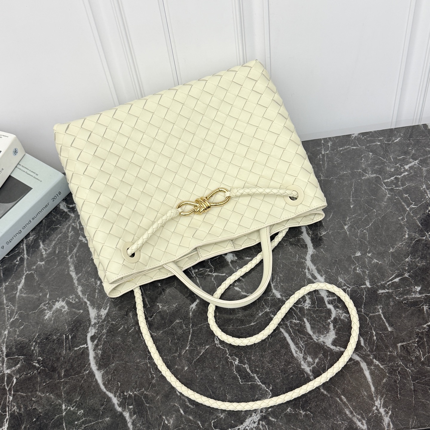 Bottega Veneta Style White Leather Top Handle Bag Bags Top Handle Bag detail image 5 from source 771770