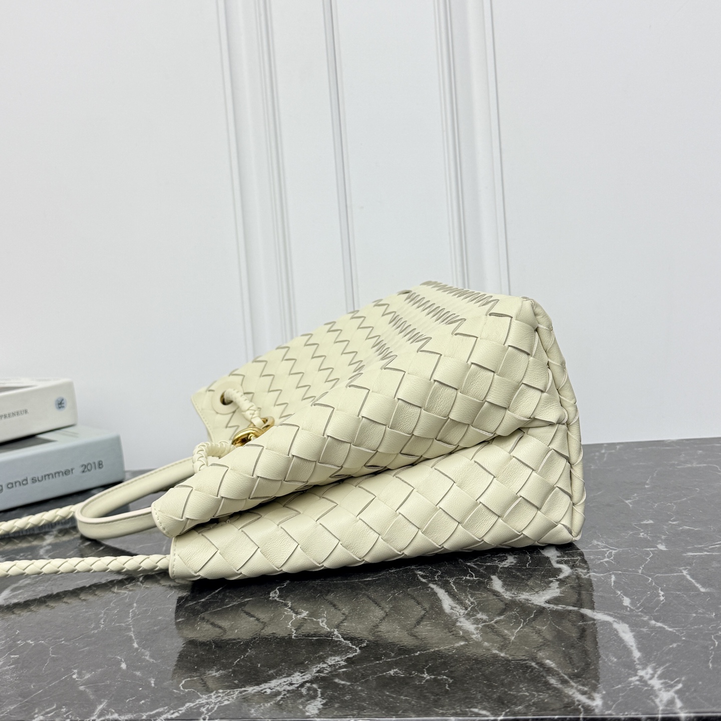 Bottega Veneta Style White Leather Top Handle Bag Bags Top Handle Bag detail image 3 from source 771770
