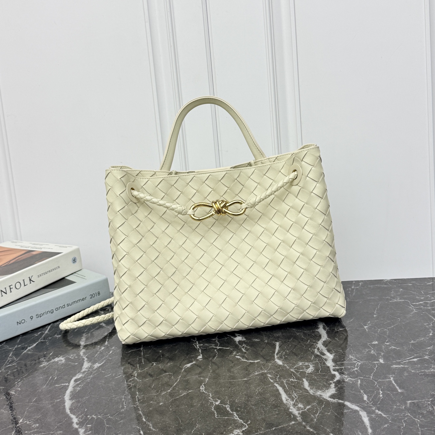 Bottega Veneta Style White Leather Top Handle Bag Bags Top Handle Bag detail image 1 from source 771770