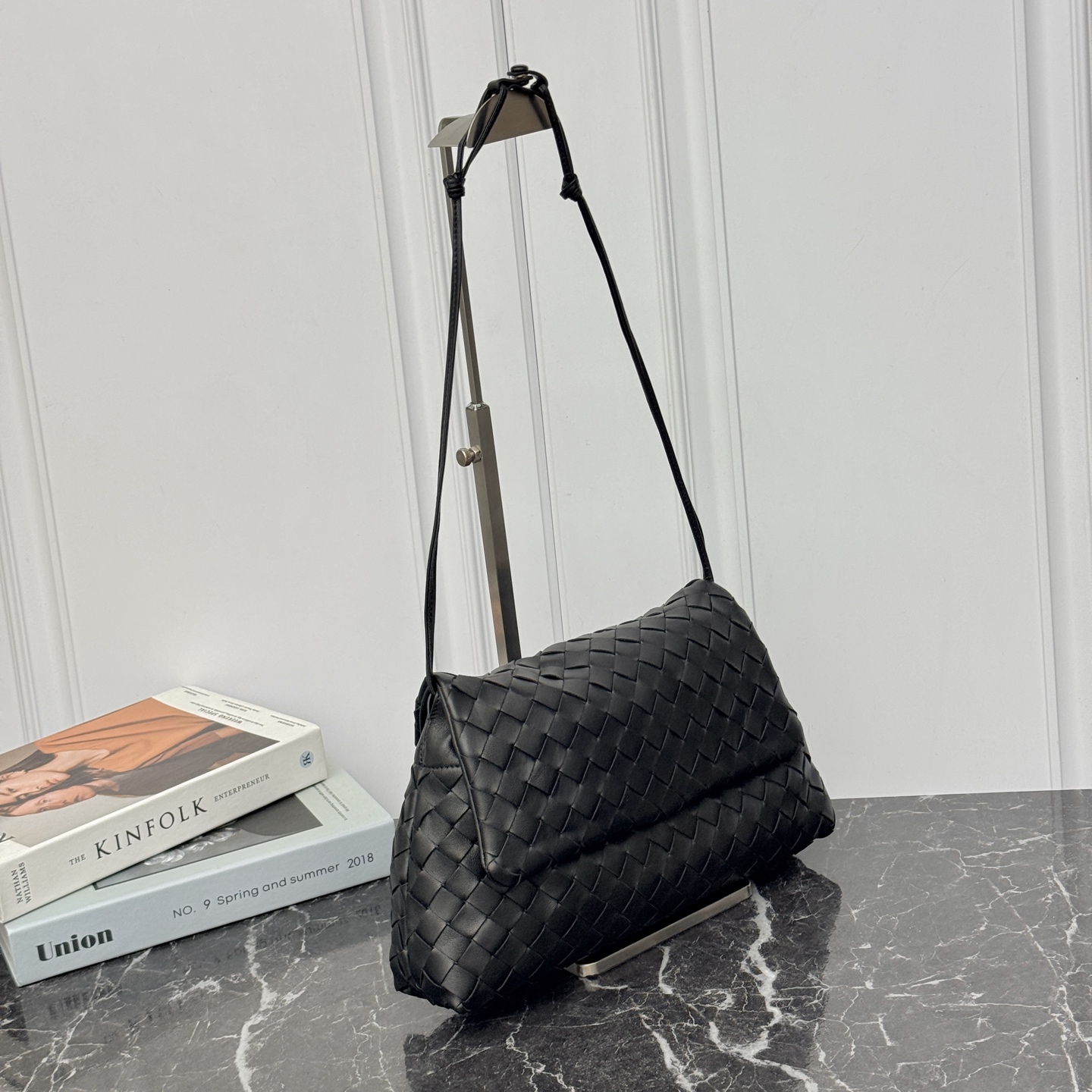 Bottega Veneta Style Black Crossbody Bag style reference detail image 1 from source 771822