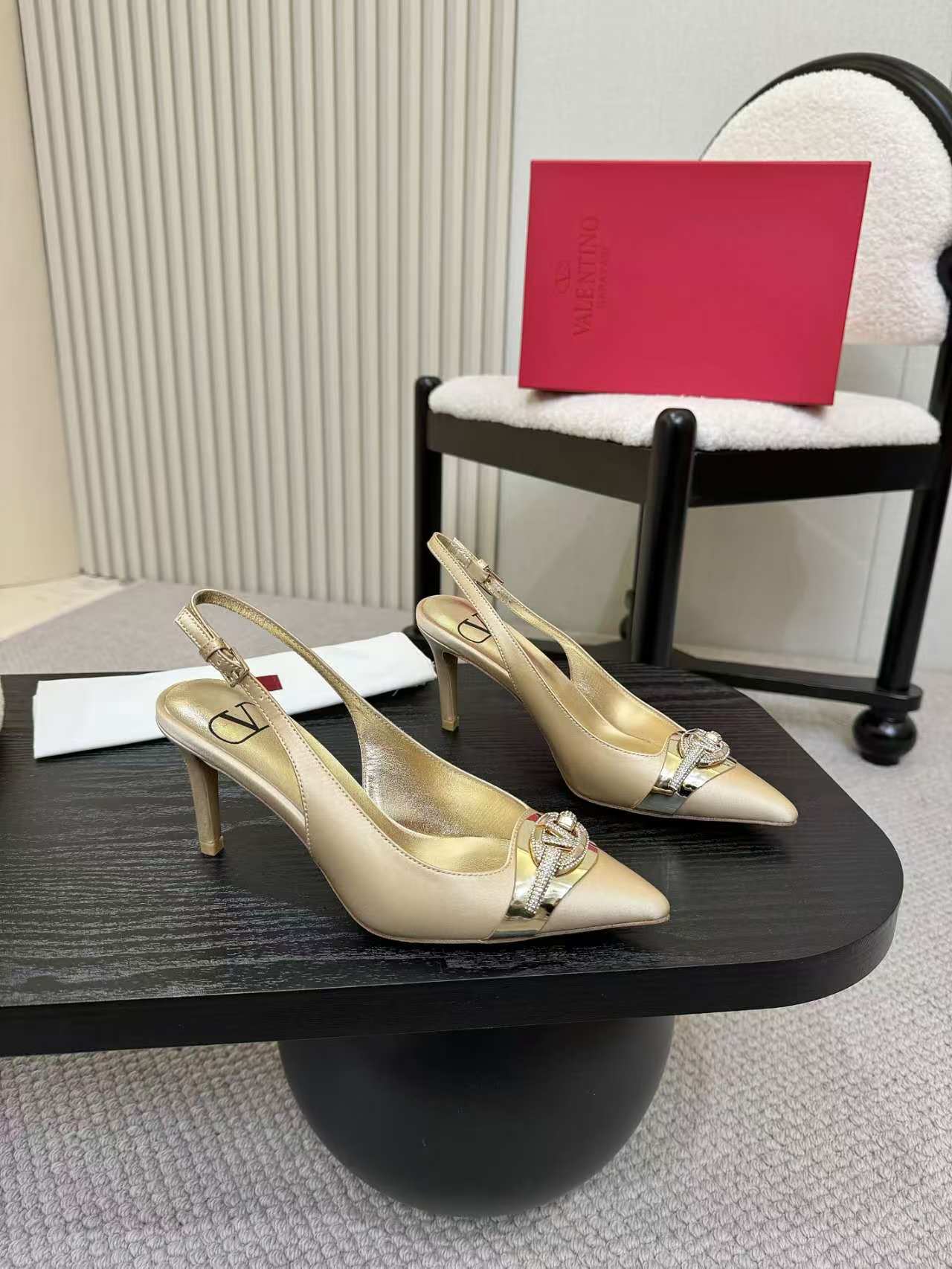 Valentino Slingback Heels with Crystal Embellishments,Silk and Leather 4 a1742781907732 0142