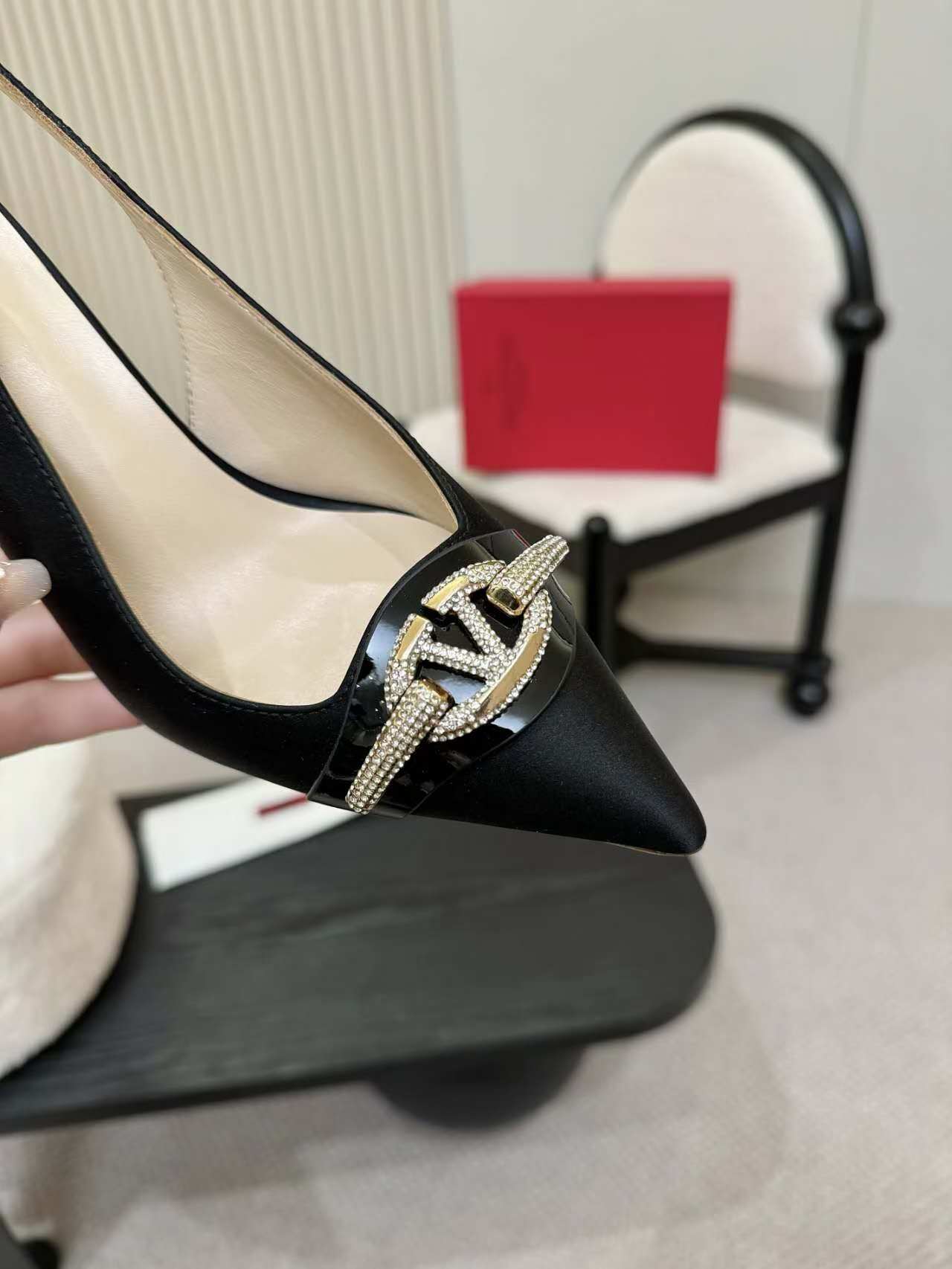 Valentino Slingback Pumps with Crystal Embellished Buckle 7 a1742781993412 2780