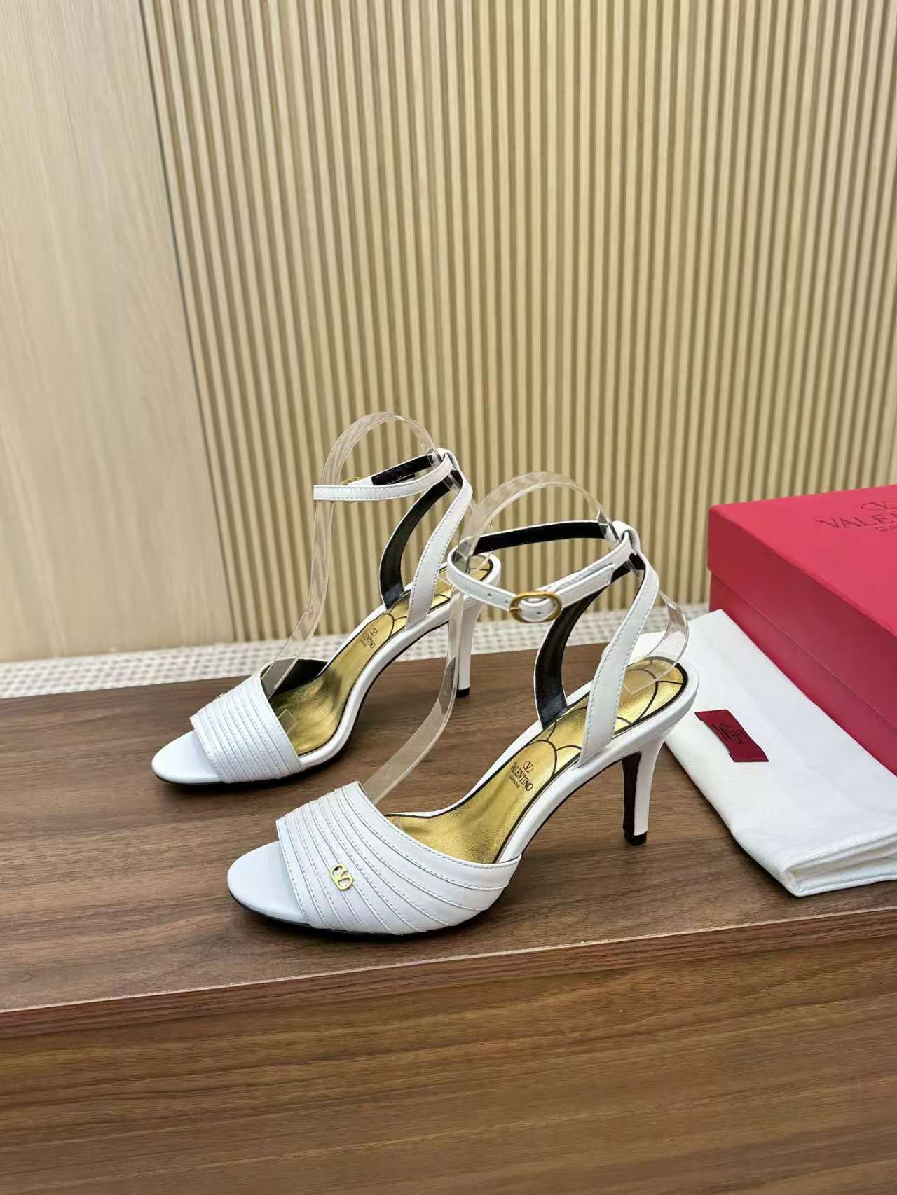 Valentino Women's White Leather Heeled Sandals Spring/Summer Collection 7 a1742989652090 5582