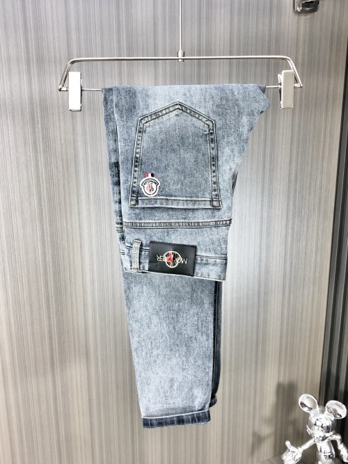 MONCLER Men's Slim-Fit Jeans - Heavyweight Denim, Washed Finish, Comfortable & Stylish 1 MONCLER Men's Slim-Fit Jeans - Heavyweight Denim, Washed Finish, Comfortable & Stylish