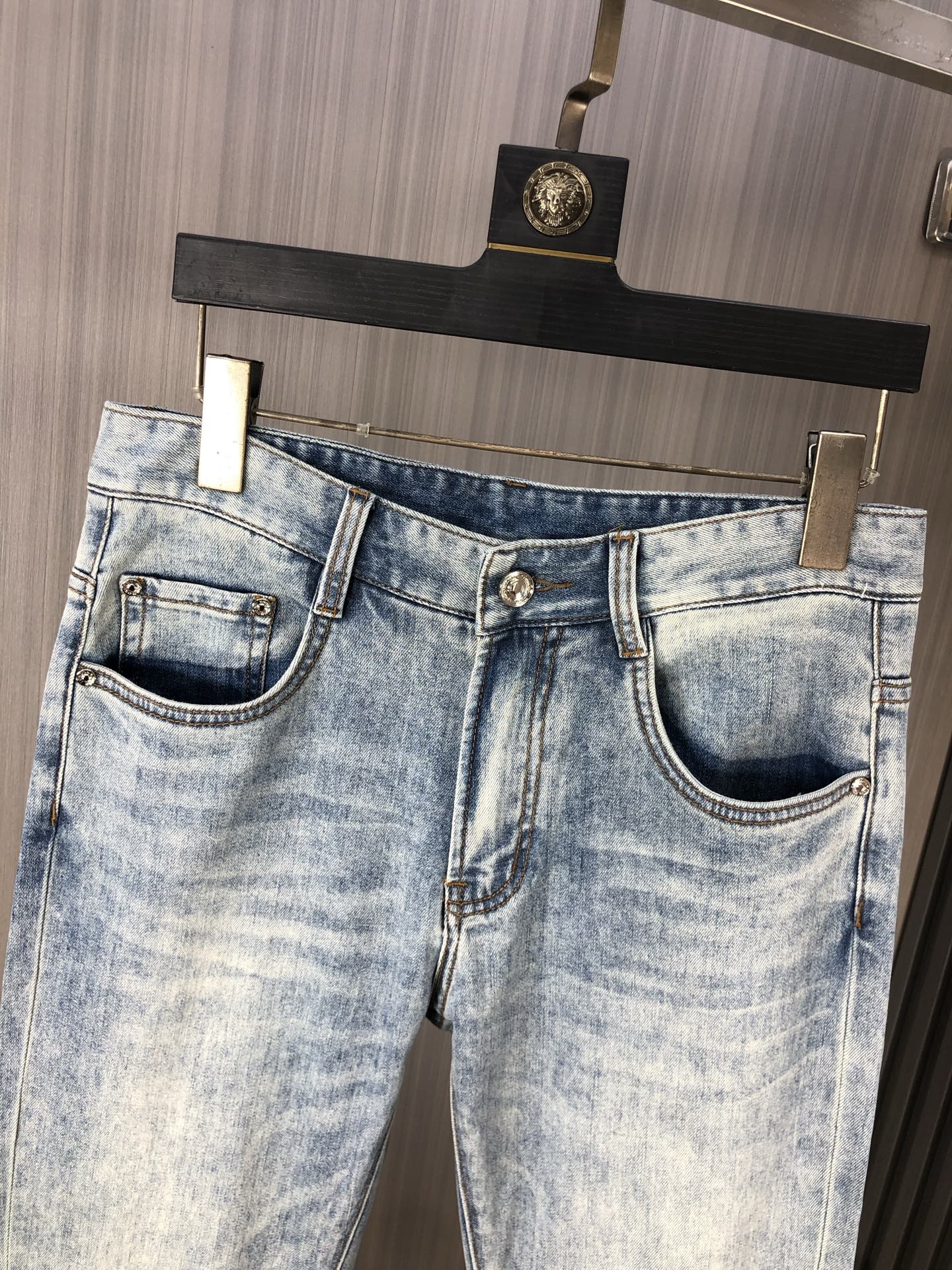 Gucci Men's Light Blue Wash Denim Jeans - Soft, Comfortable & Stylish 5 i1746379395999 7088 0 1