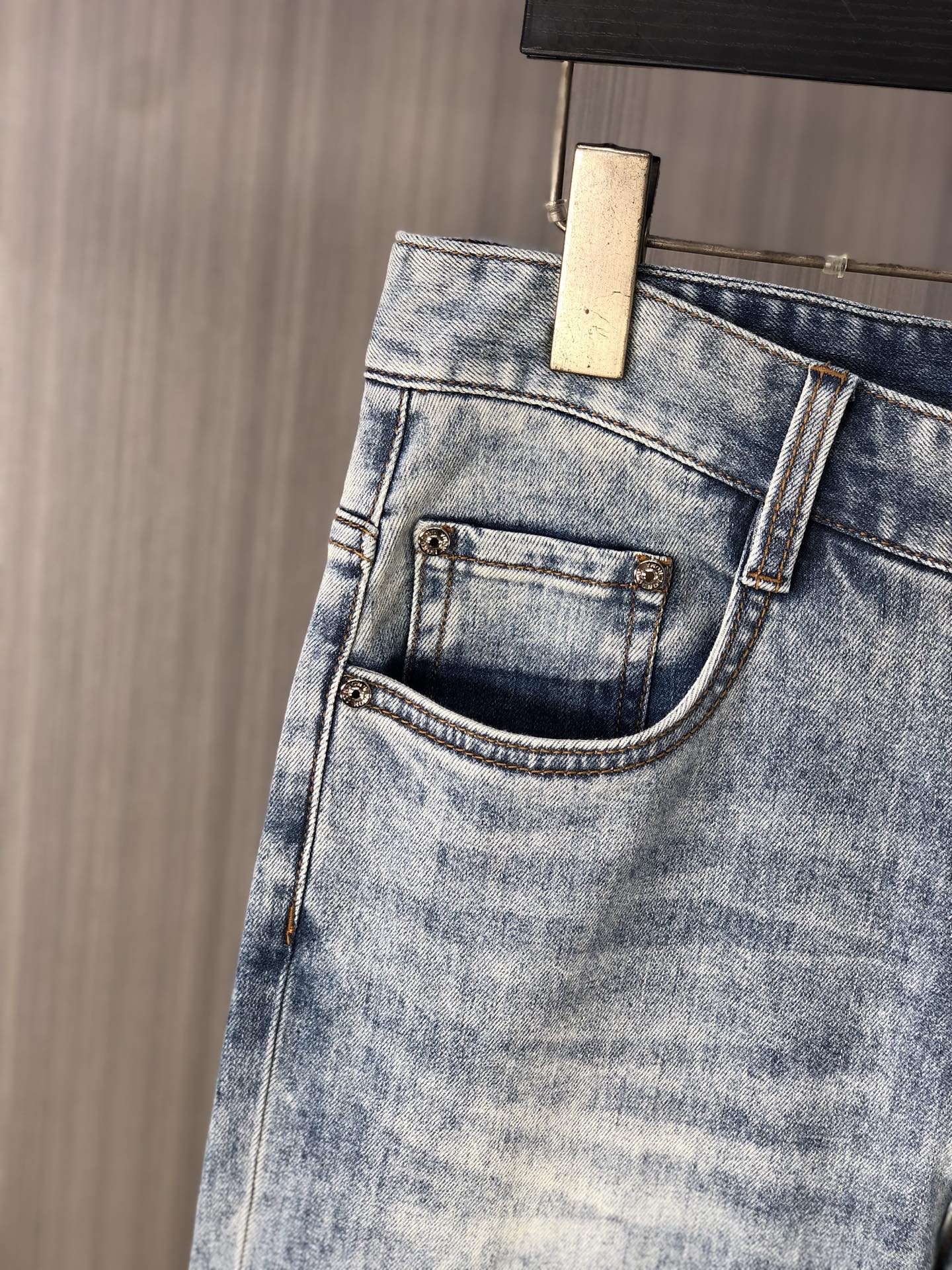 Gucci Men's Light Blue Wash Denim Jeans - Soft, Comfortable & Stylish 6 i1746379398040 4595 0 2