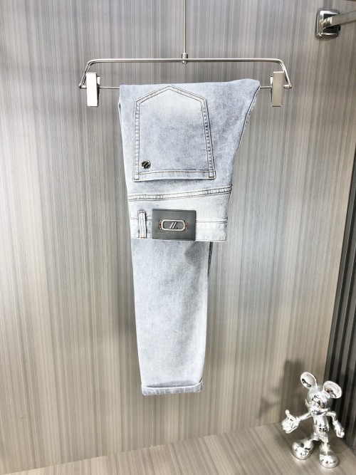 Zegna 2025 Lichte Wassing Denim Jeans - Premium Comfort & Stijlvolle Pasvorm 1 Zegna 2025 Lichte Wassing Denim Jeans - Premium Comfort & Stijlvolle Pasvorm