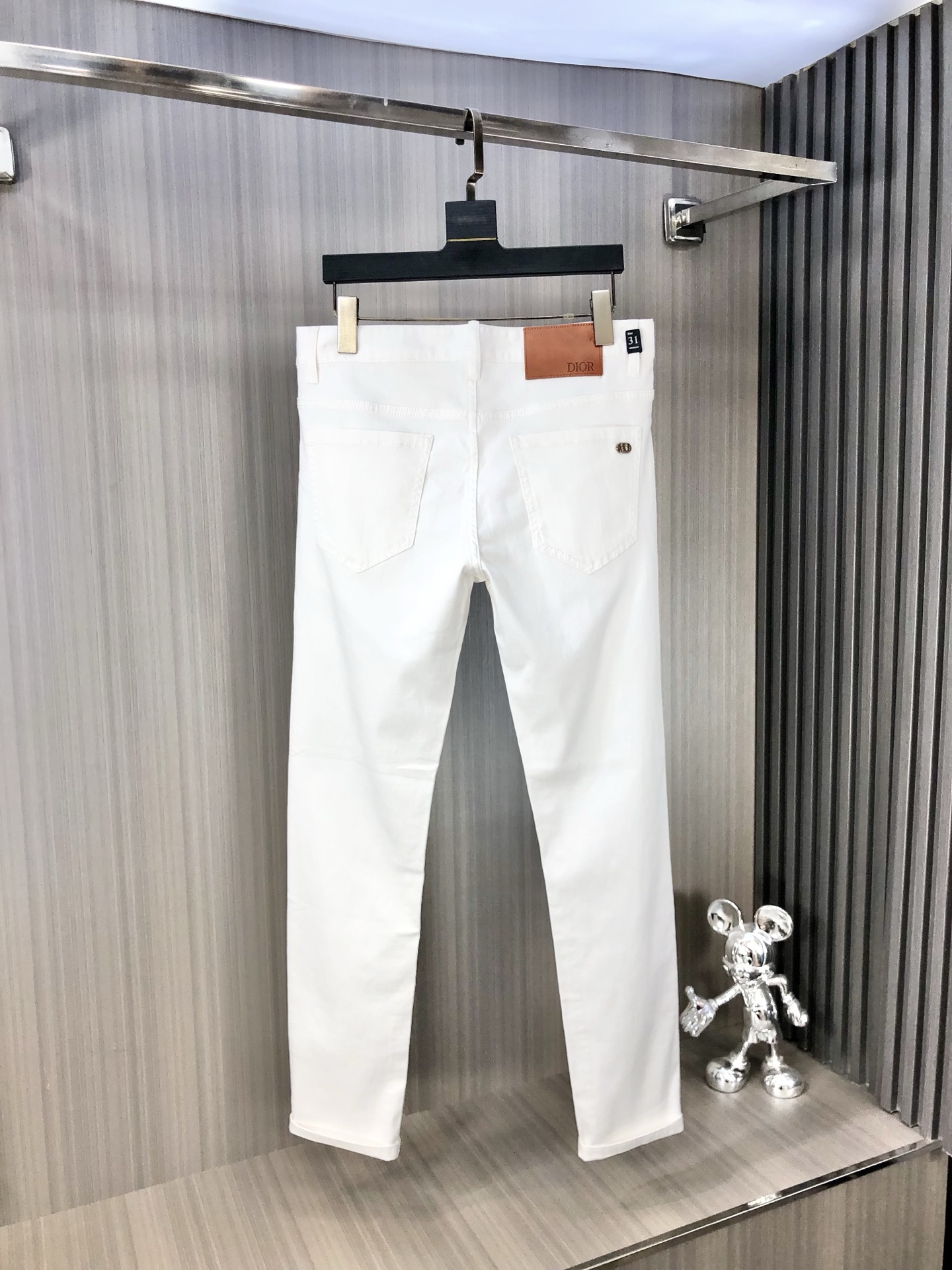 Dior Men's White Jeans - Heavyweight Denim, Soft & Comfortable, Size 29-38 3 i1746379762166 9065 0 6