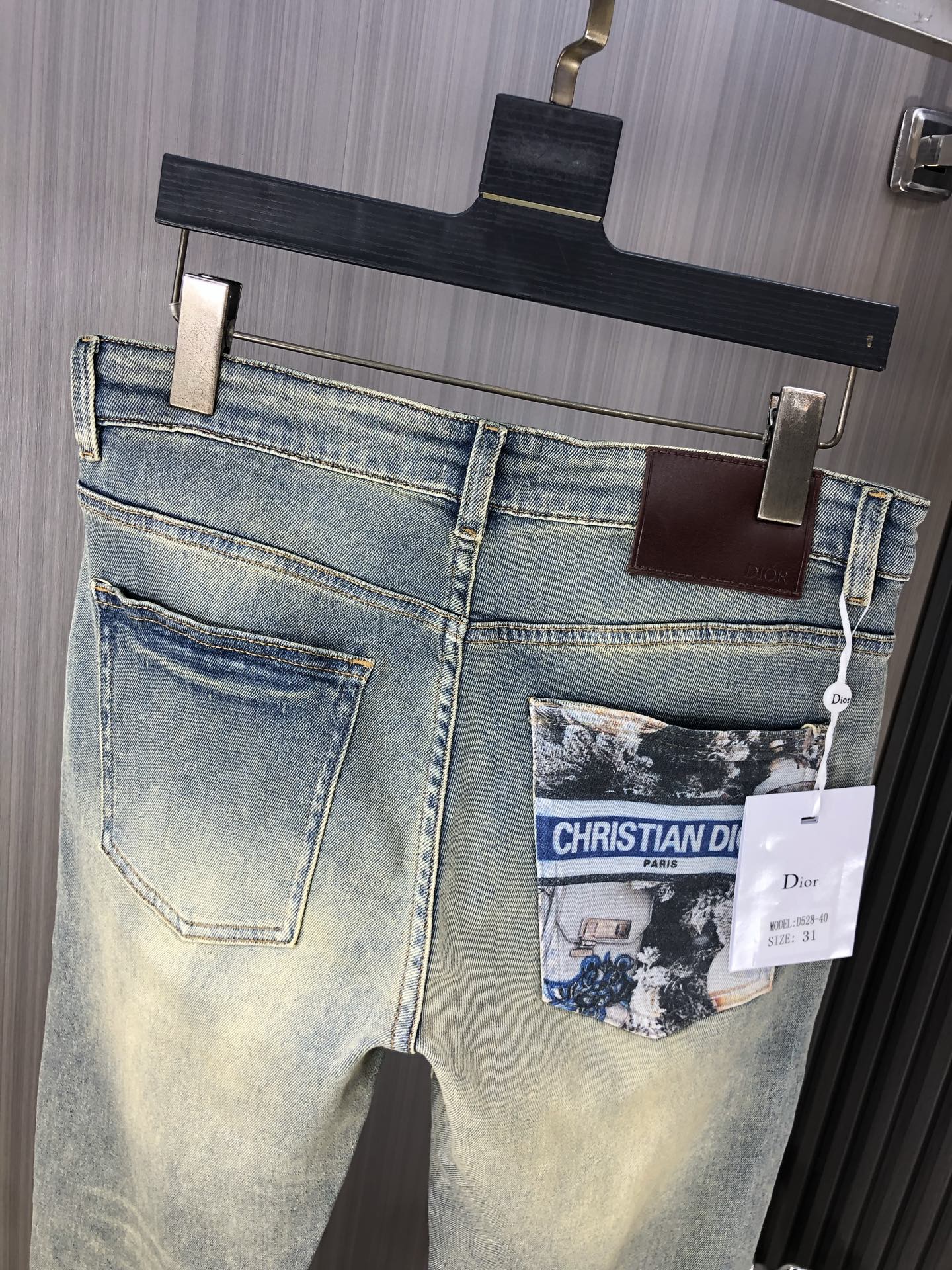 Dior 2025 Spring/Summer Men's Jeans, Heavy-Duty Wash Denim, Soft and Comfortable 10 i1746380009354 8365 0 7